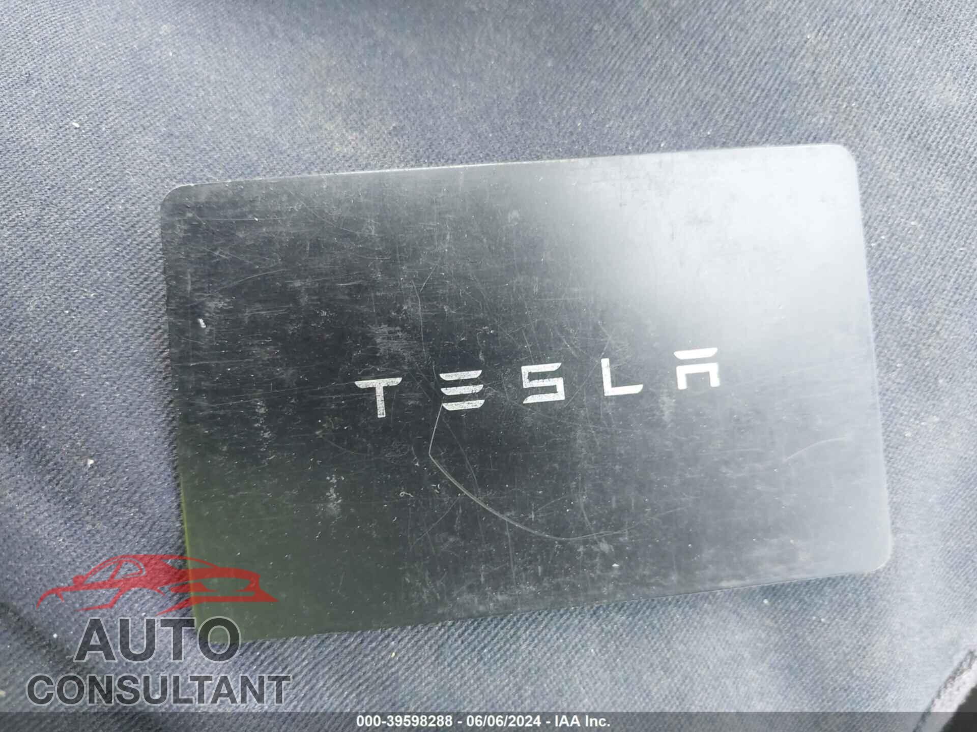 TESLA MODEL 3 2019 - 5YJ3E1EA2KF412446
