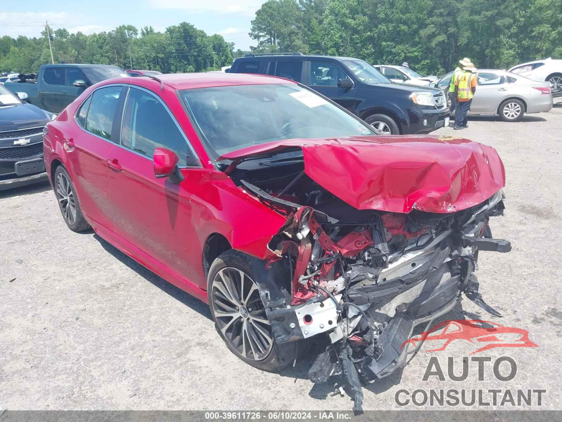 TOYOTA CAMRY 2020 - 4T1G11AK4LU332548
