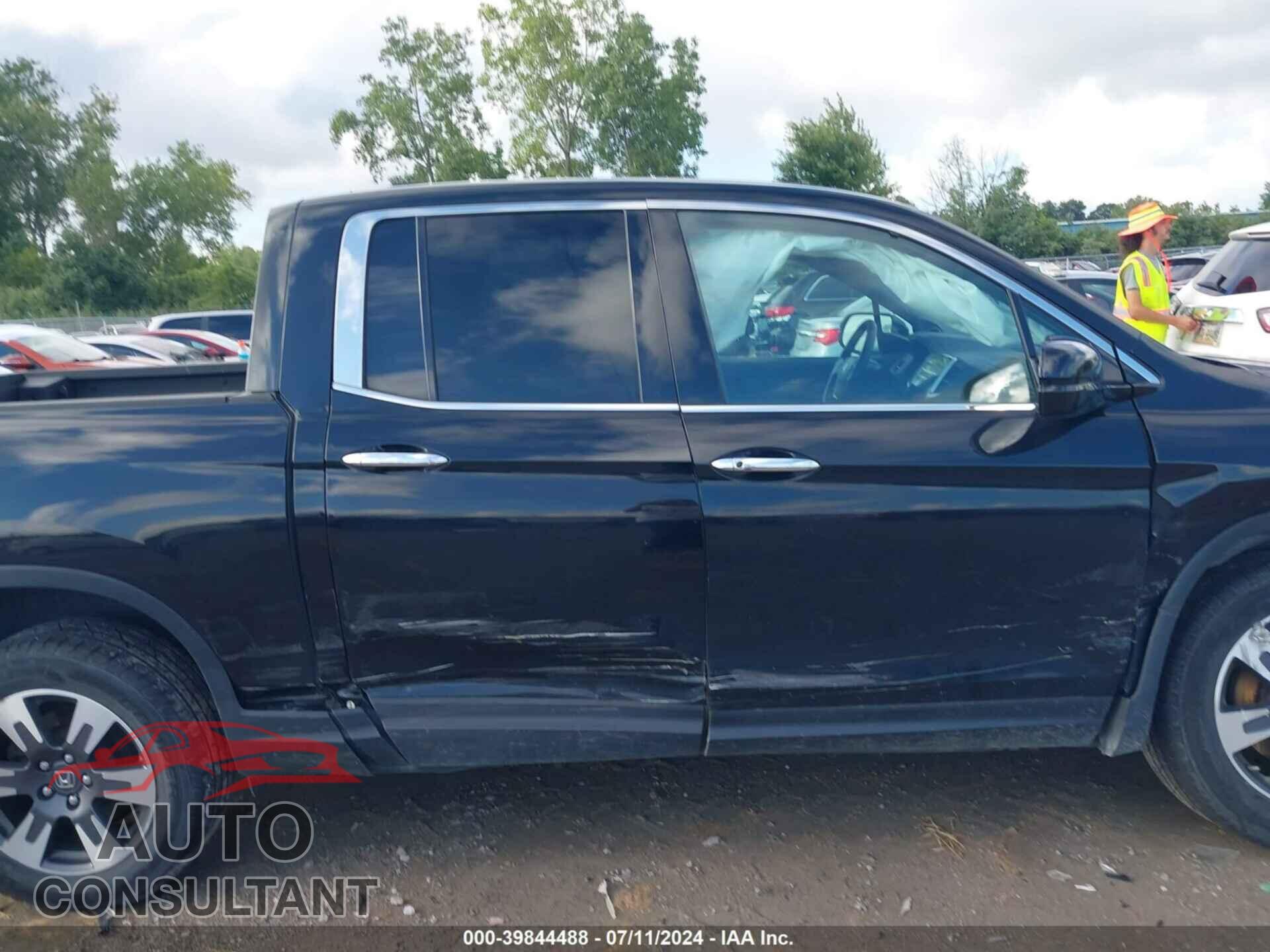 HONDA RIDGELINE 2019 - 5FPYK3F70KB017637