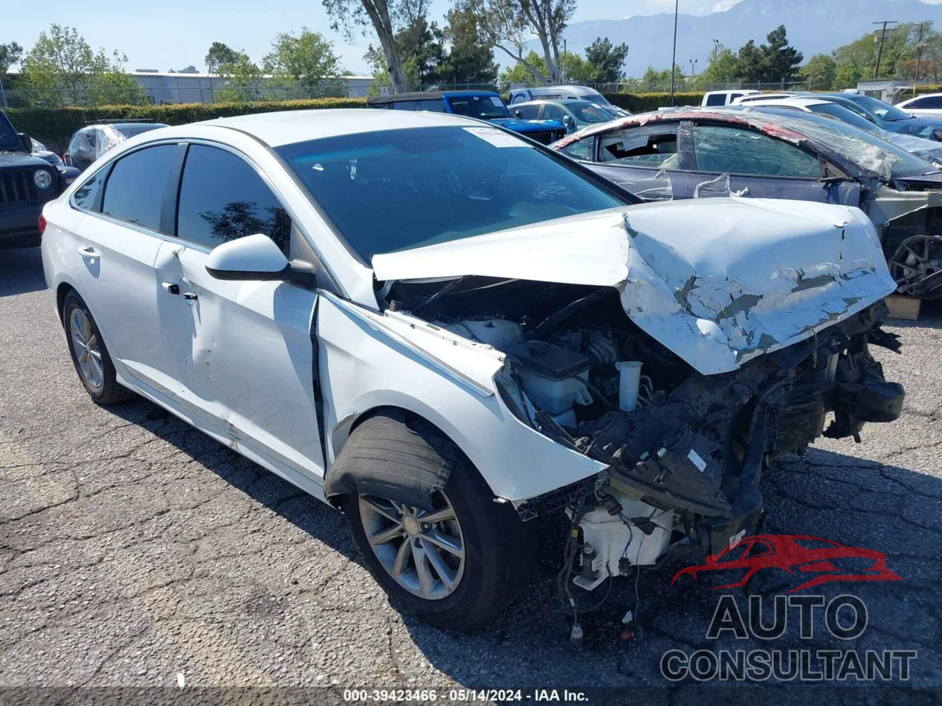 HYUNDAI SONATA 2018 - 5NPE24AF0JH634200