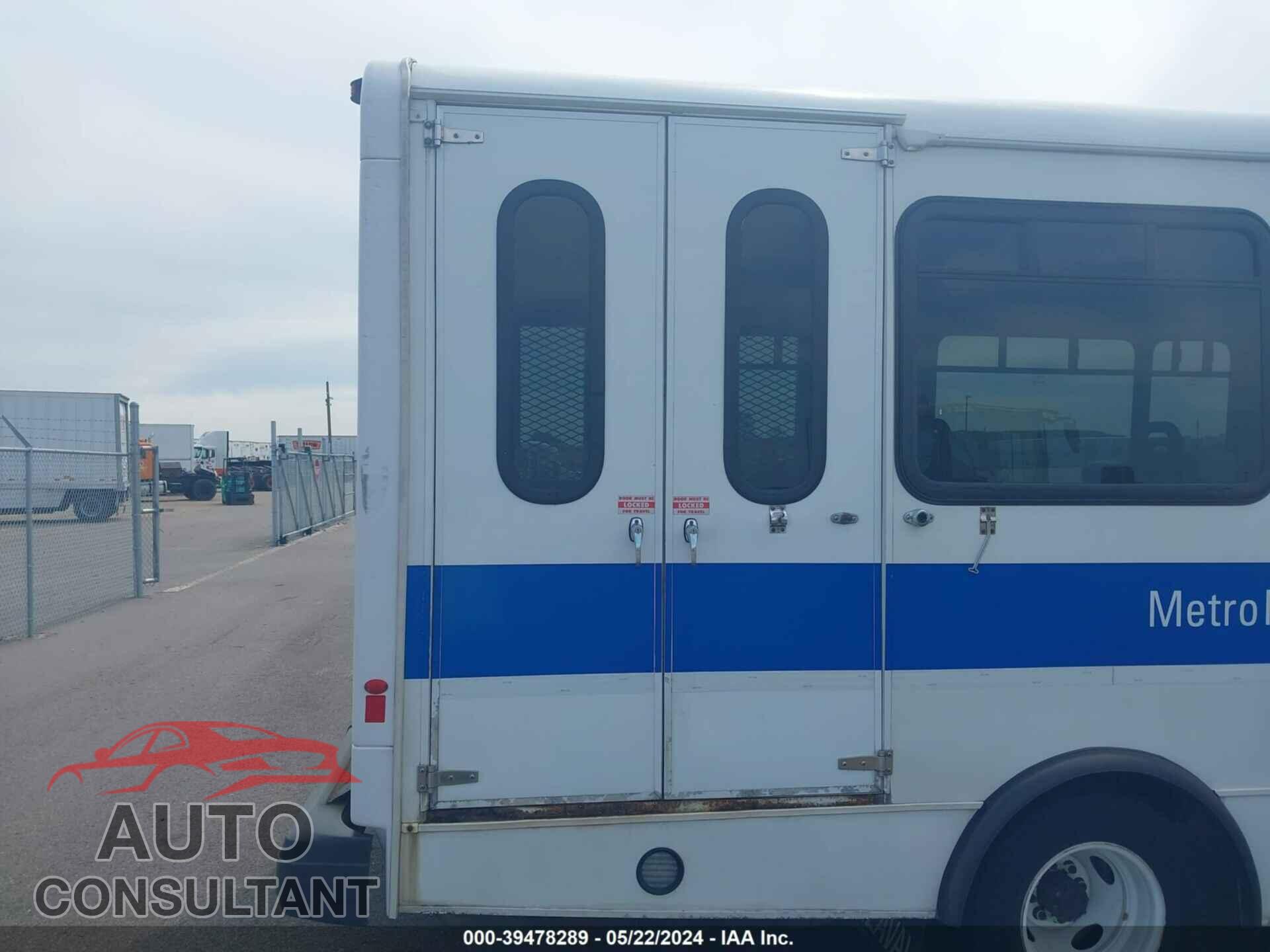 FORD ECONOLINE 2016 - 1FDFE4FS0GDC32088