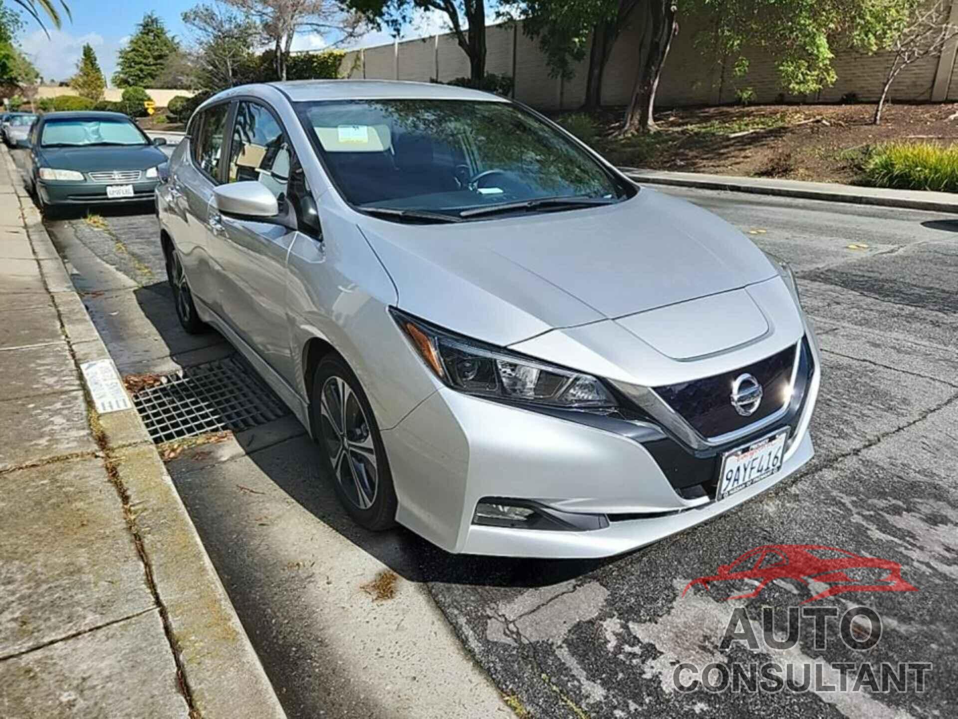 NISSAN LEAF 2022 - 1N4AZ1CV9NC561526