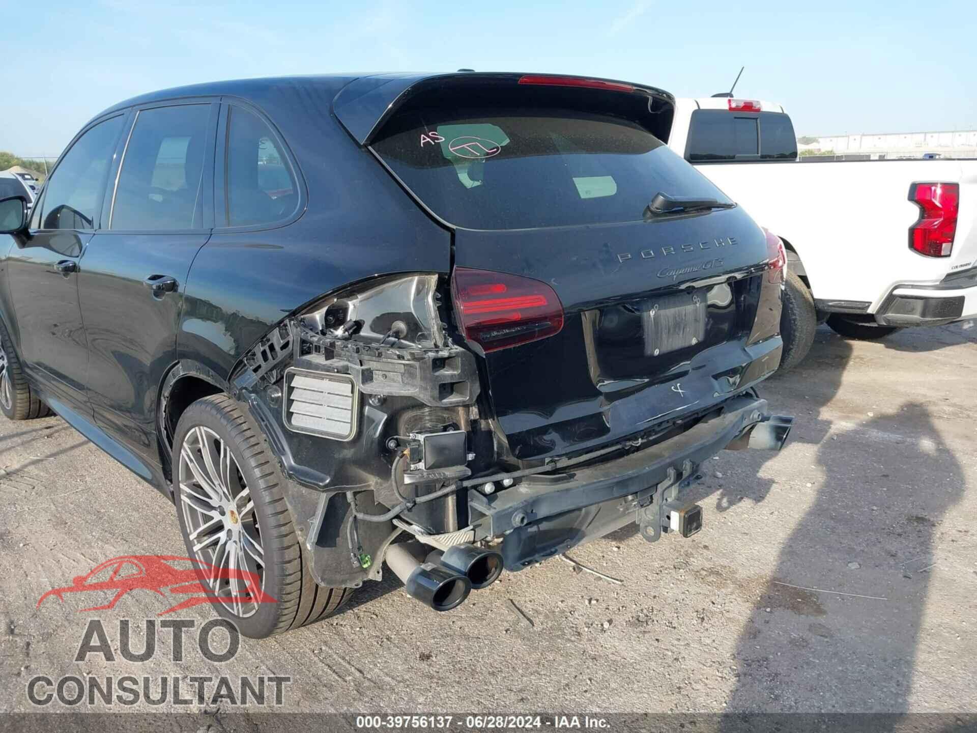 PORSCHE CAYENNE 2016 - WP1AD2A26GLA75751