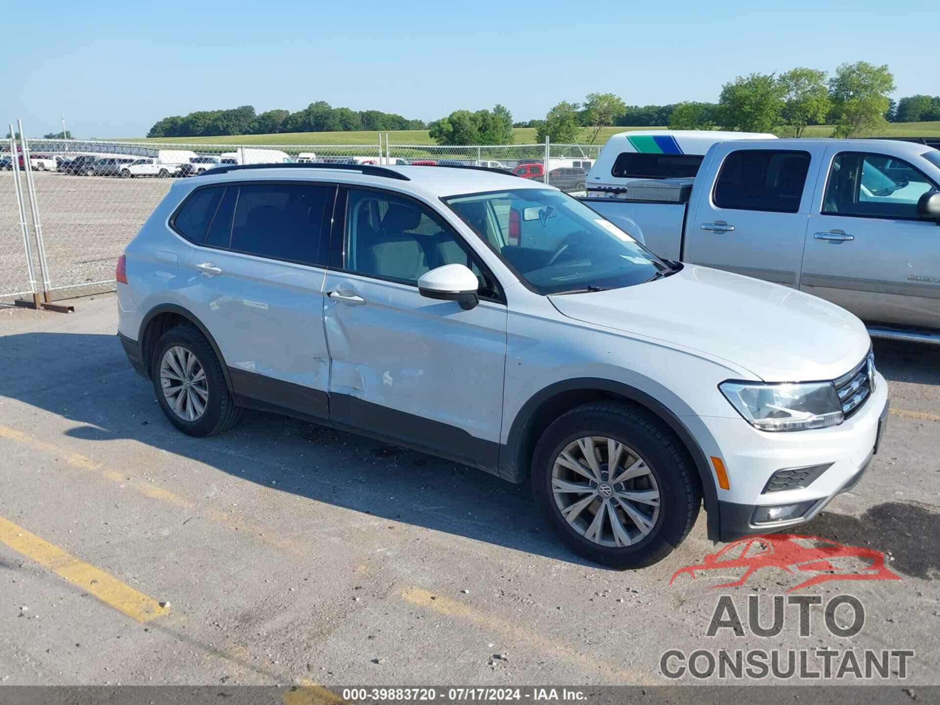 VOLKSWAGEN TIGUAN 2018 - 3VV1B7AX8JM017762