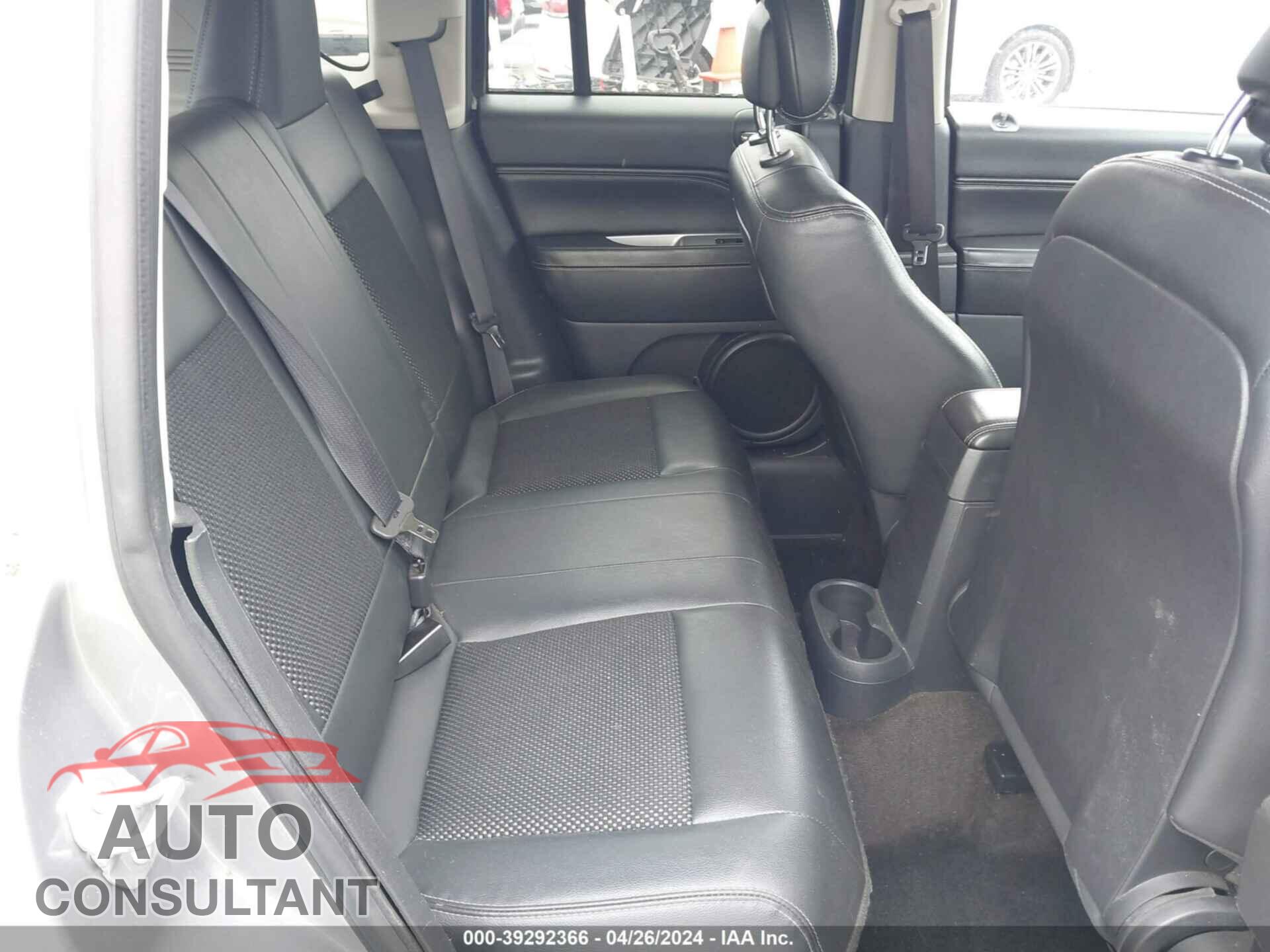 JEEP COMPASS 2016 - 1C4NJCEAXGD648230