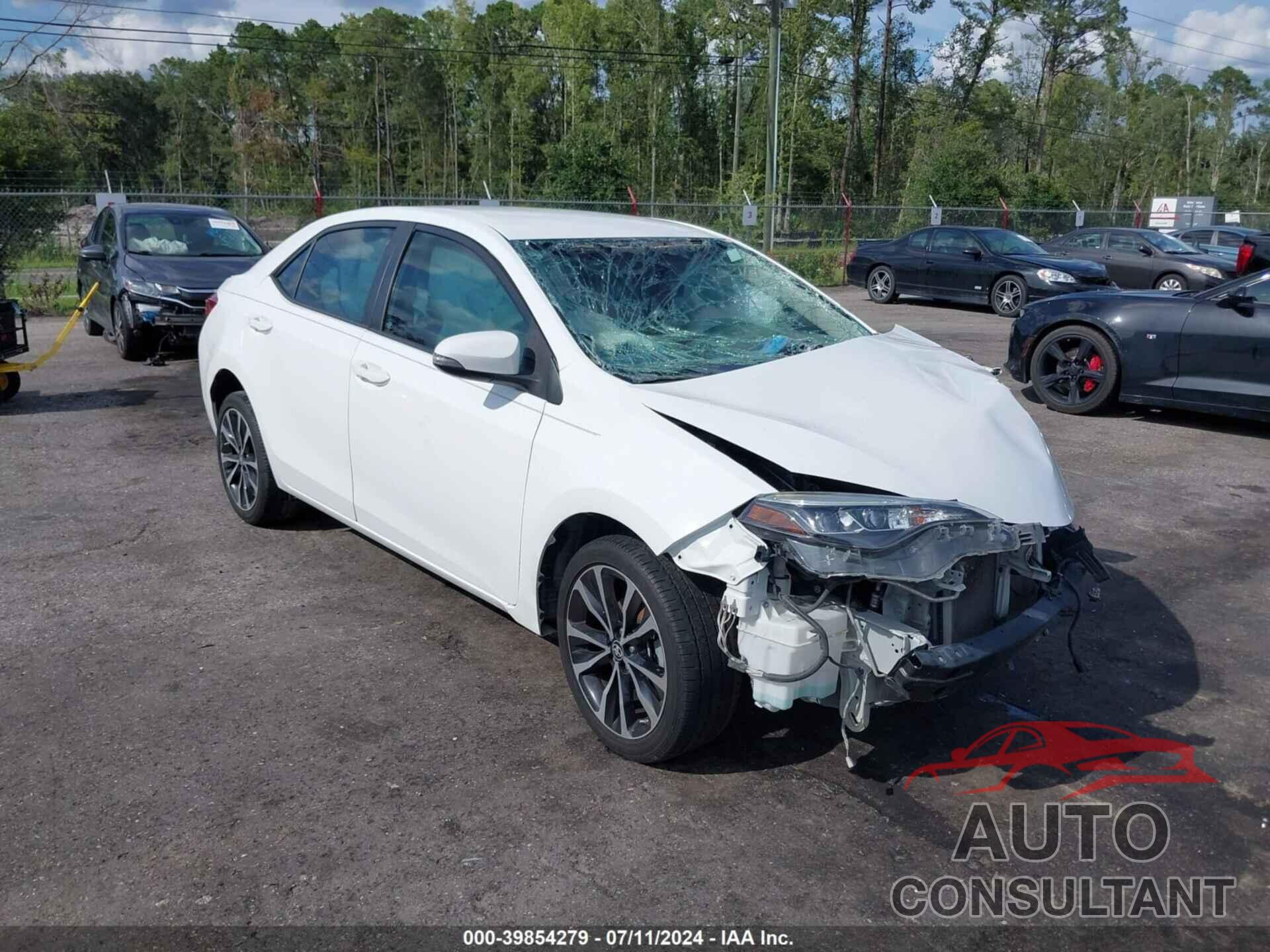 TOYOTA COROLLA 2017 - 5YFBURHE4HP650811
