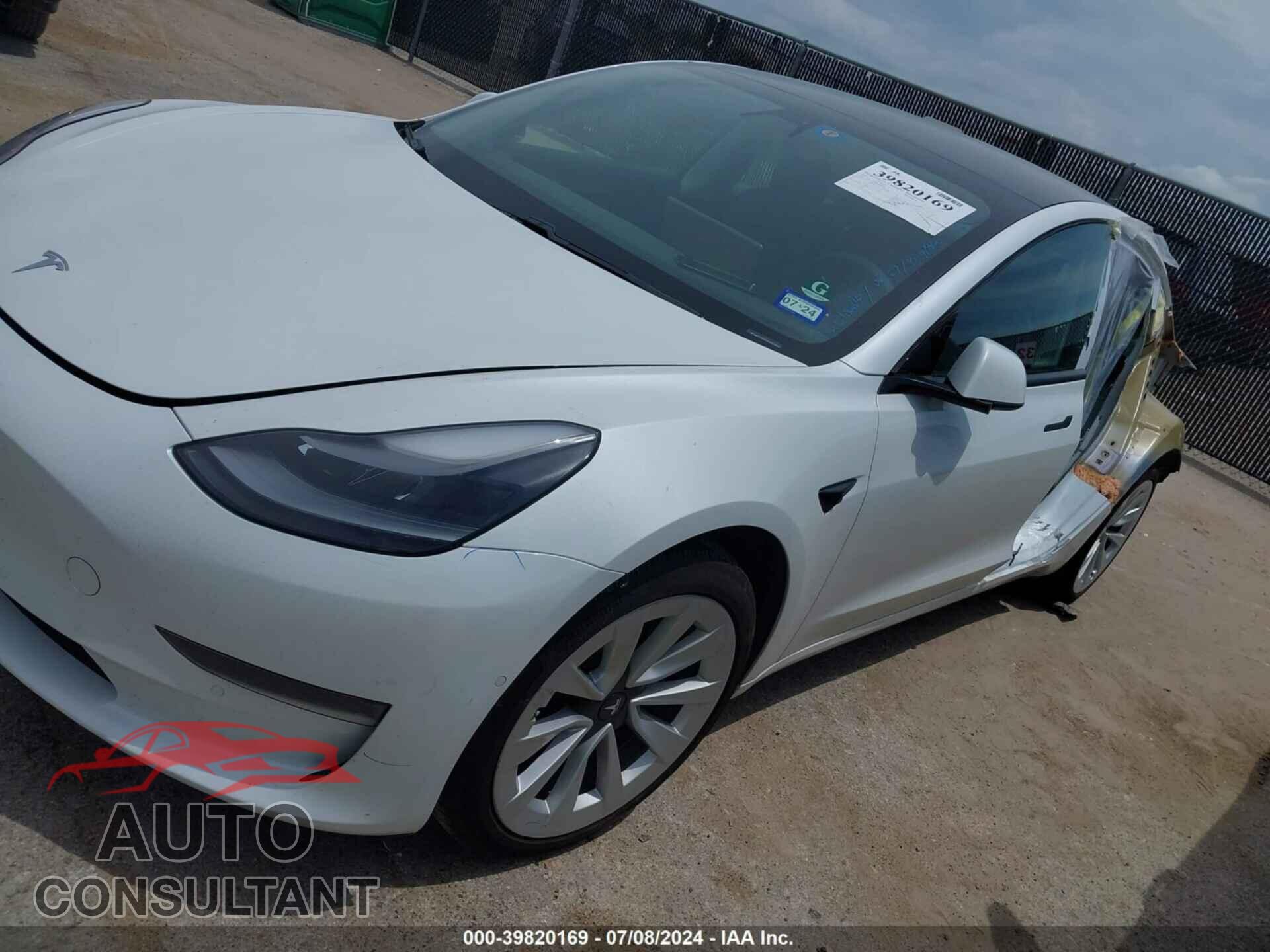 TESLA MODEL 3 2021 - 5YJ3E1EA6MF998409