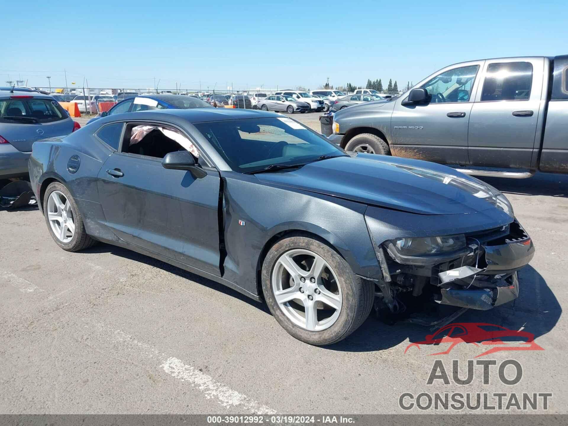 CHEVROLET CAMARO 2018 - 1G1FA1RX2J0181805