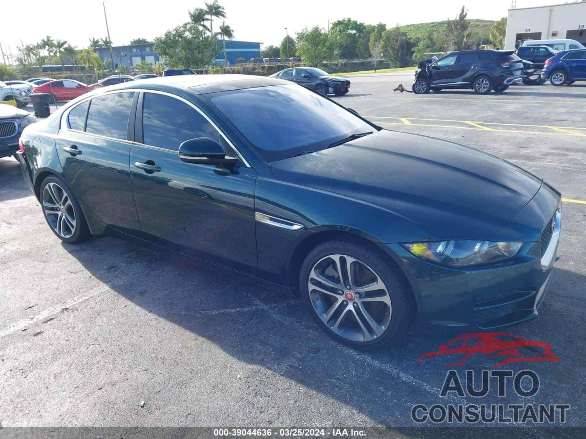 JAGUAR XE 2017 - SAJAD4BV1HA964106