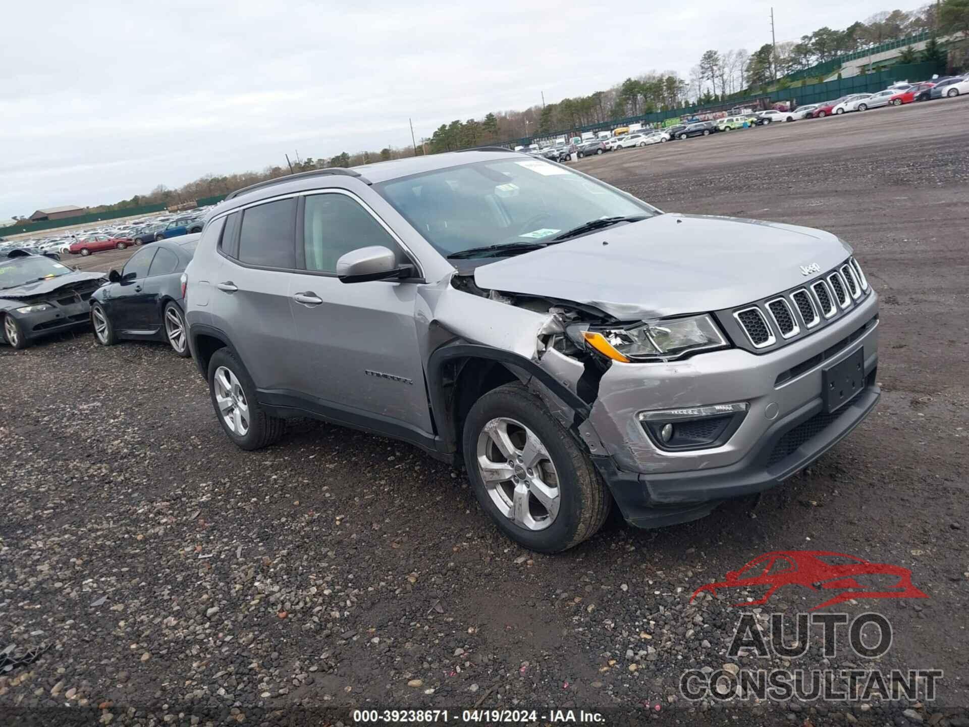 JEEP COMPASS 2018 - 3C4NJDBB9JT483677