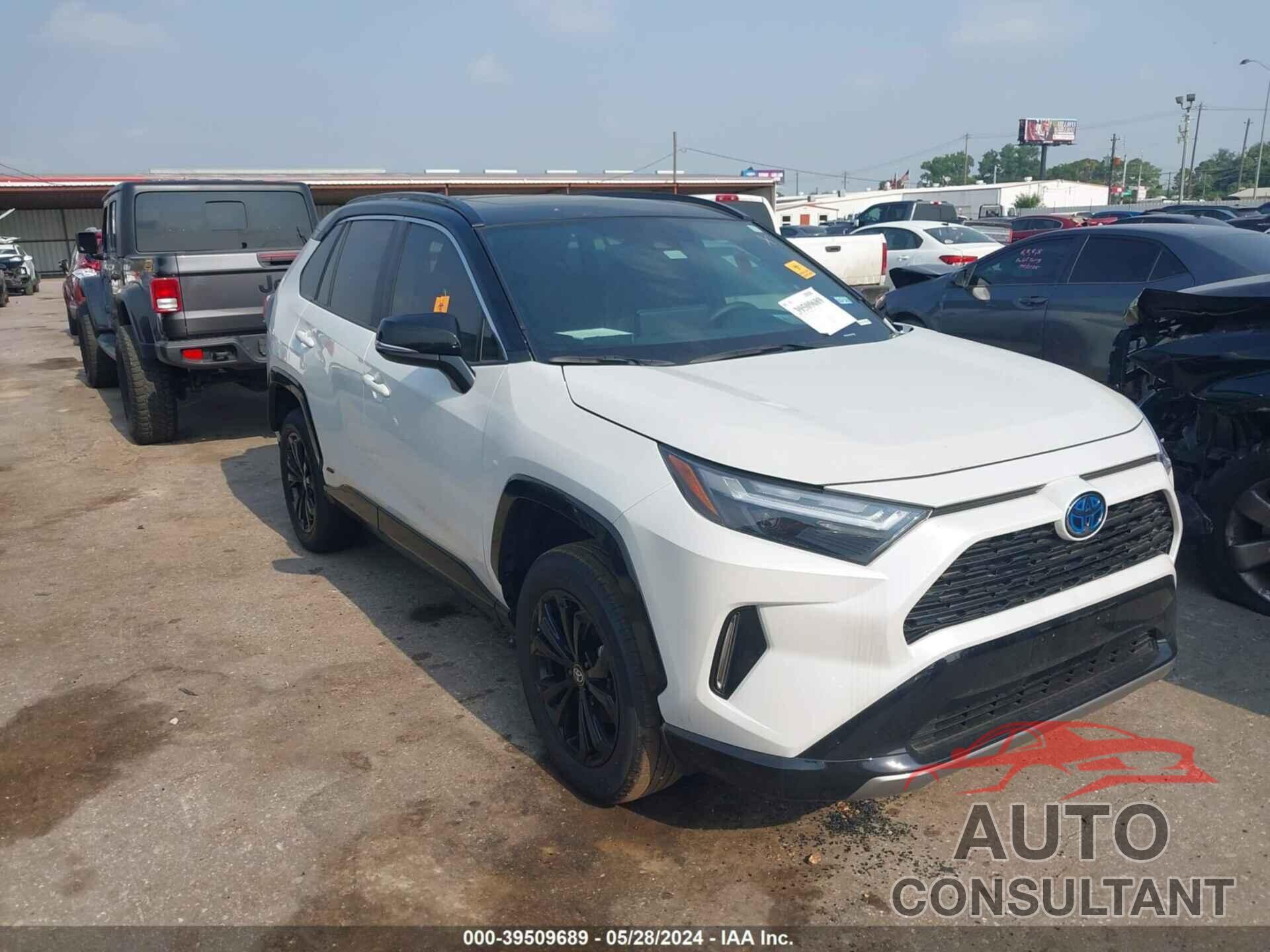 TOYOTA RAV4 2024 - 2T3E6RFVXRW058721