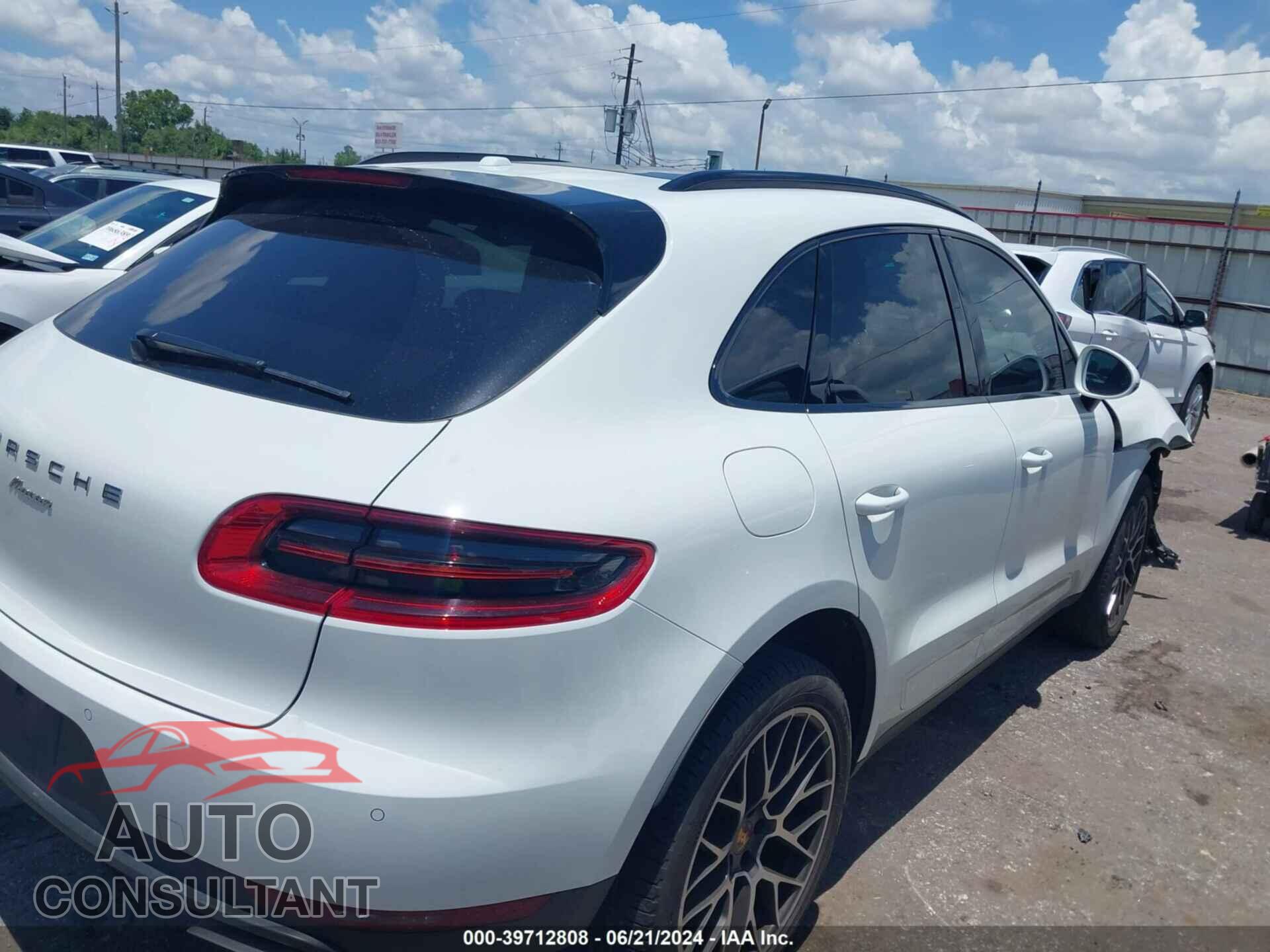 PORSCHE MACAN 2018 - WP1AA2A54JLB21443