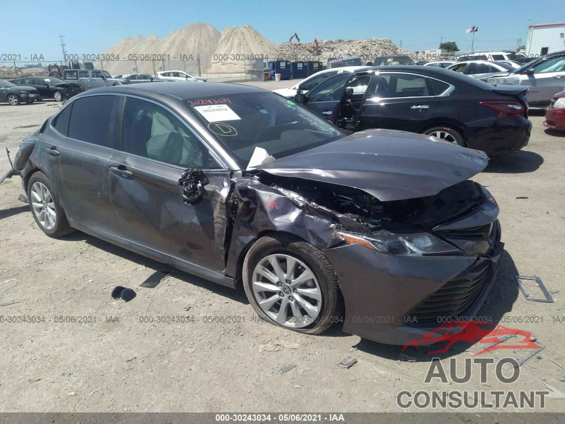 TOYOTA CAMRY 2020 - 4T1C11AK0LU965949