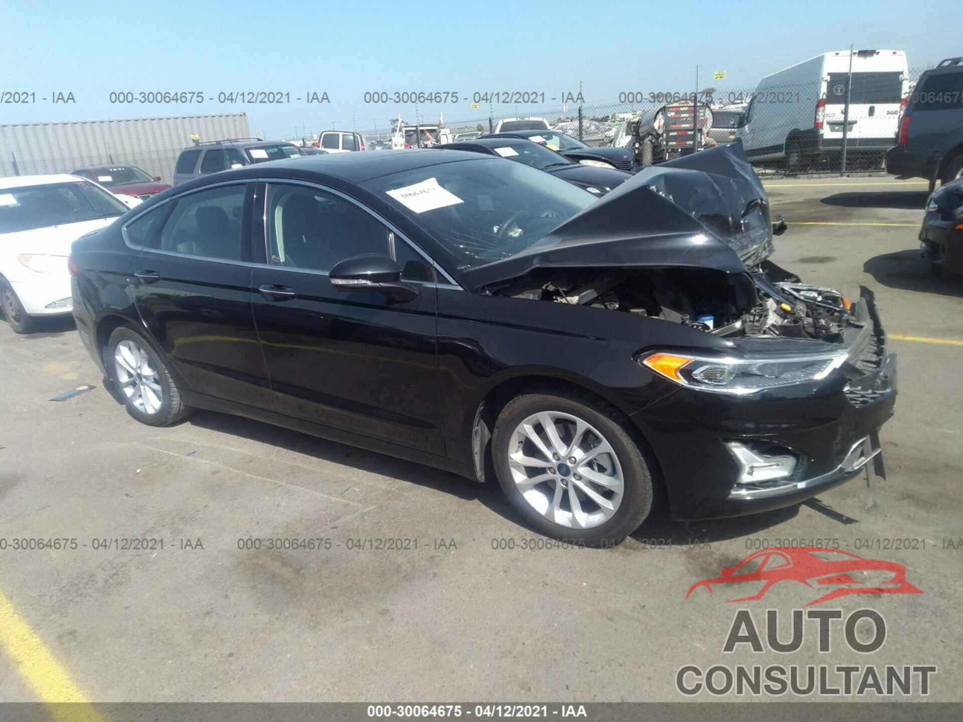 FORD FUSION ENERGI 2019 - 3FA6P0SU9KR286851