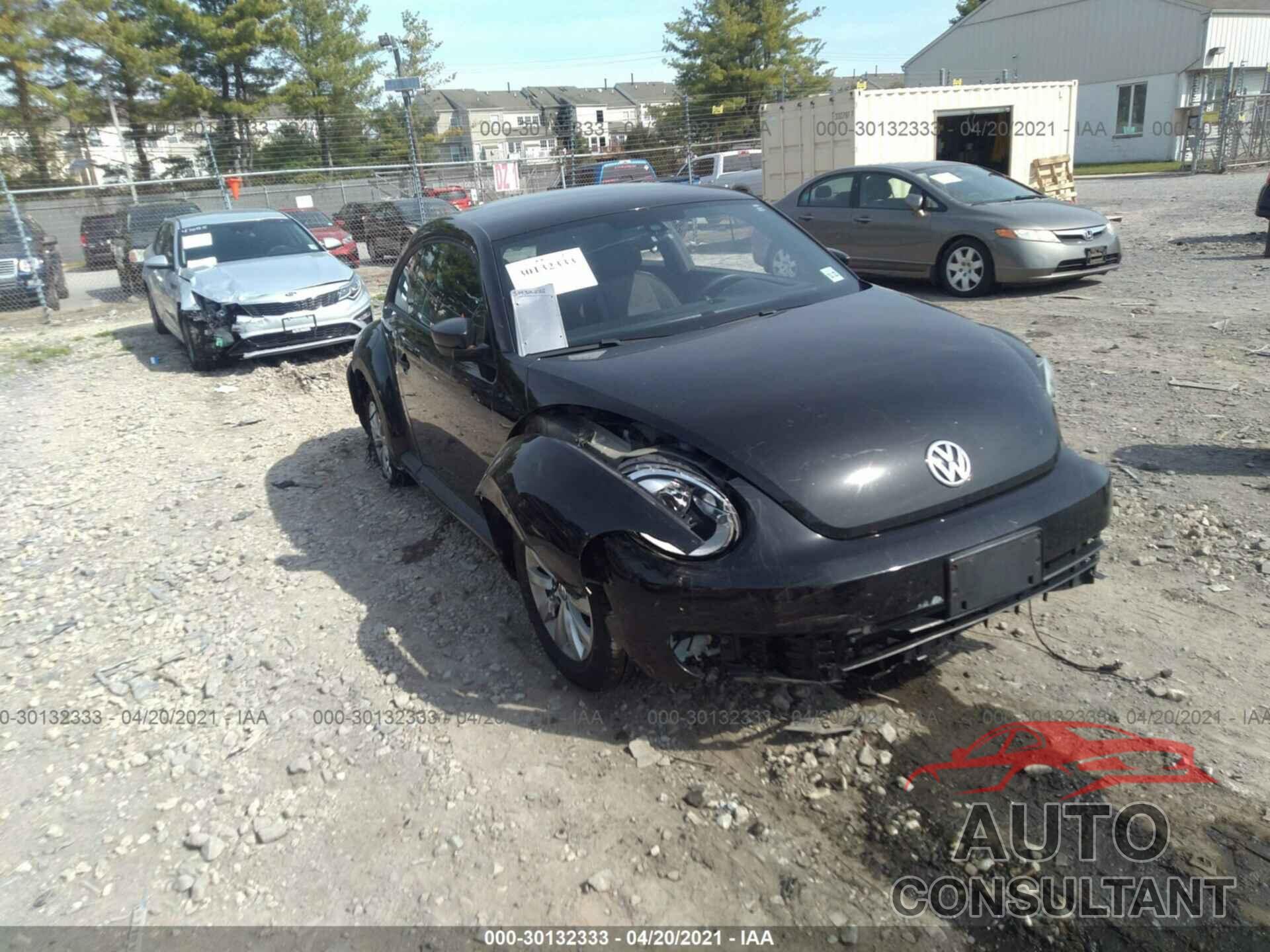 VOLKSWAGEN BEETLE COUPE 2016 - 3VWF17AT6GM614791