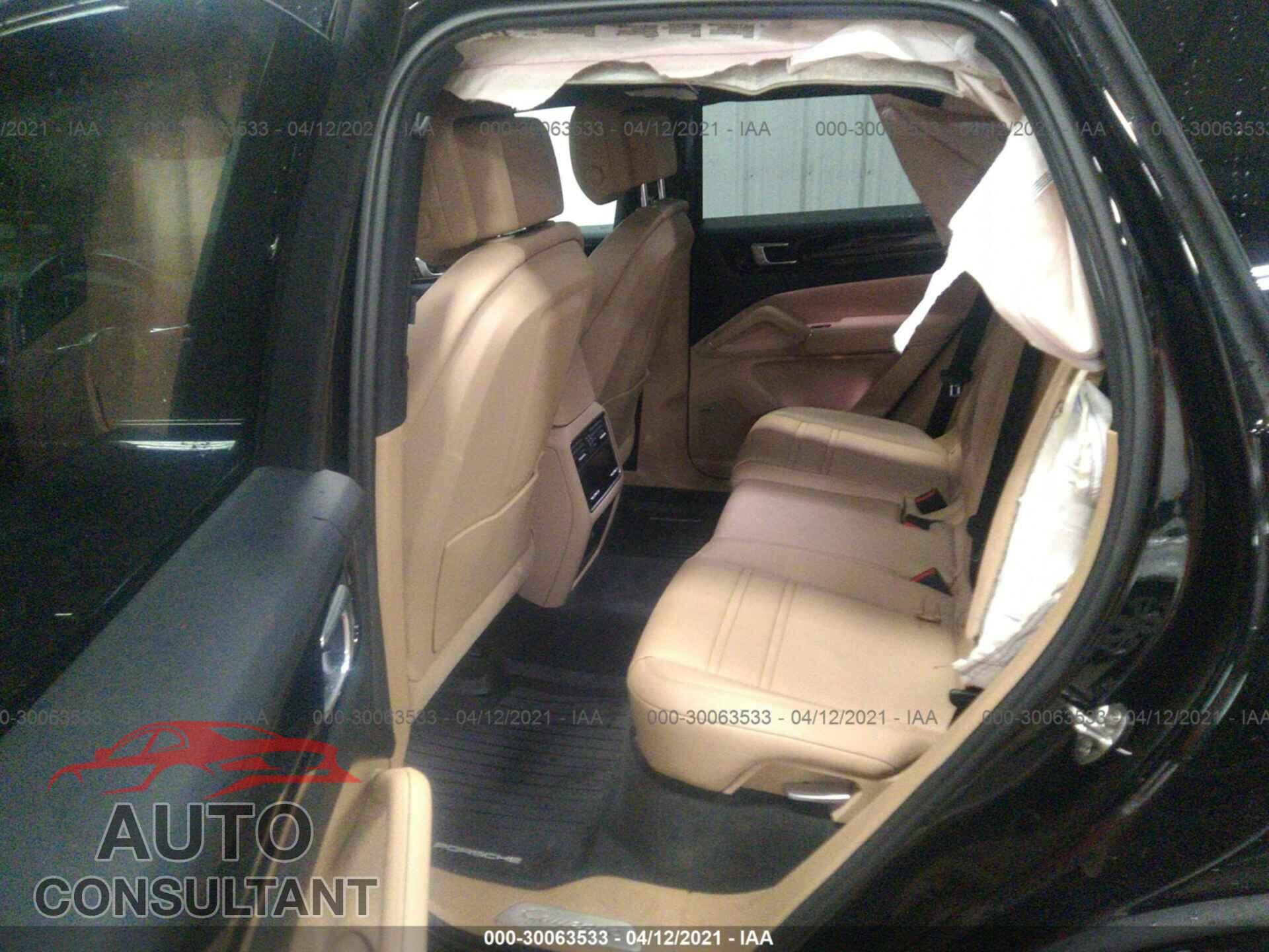 PORSCHE CAYENNE 2019 - WP1AA2AY7KDA15106