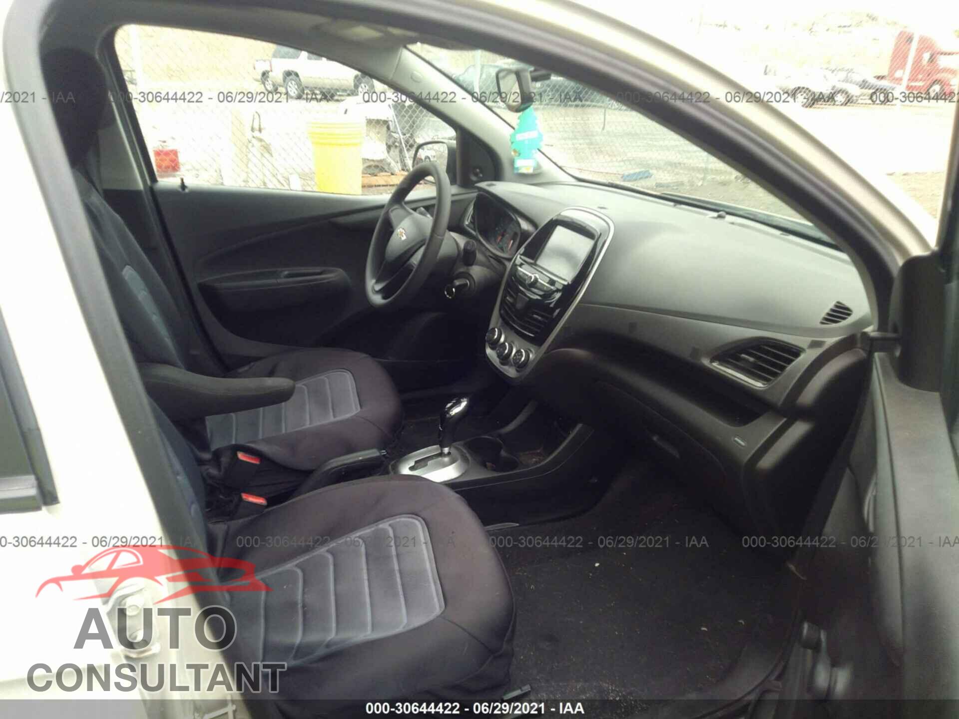 CHEVROLET SPARK 2017 - KL8CB6SA6HC827035