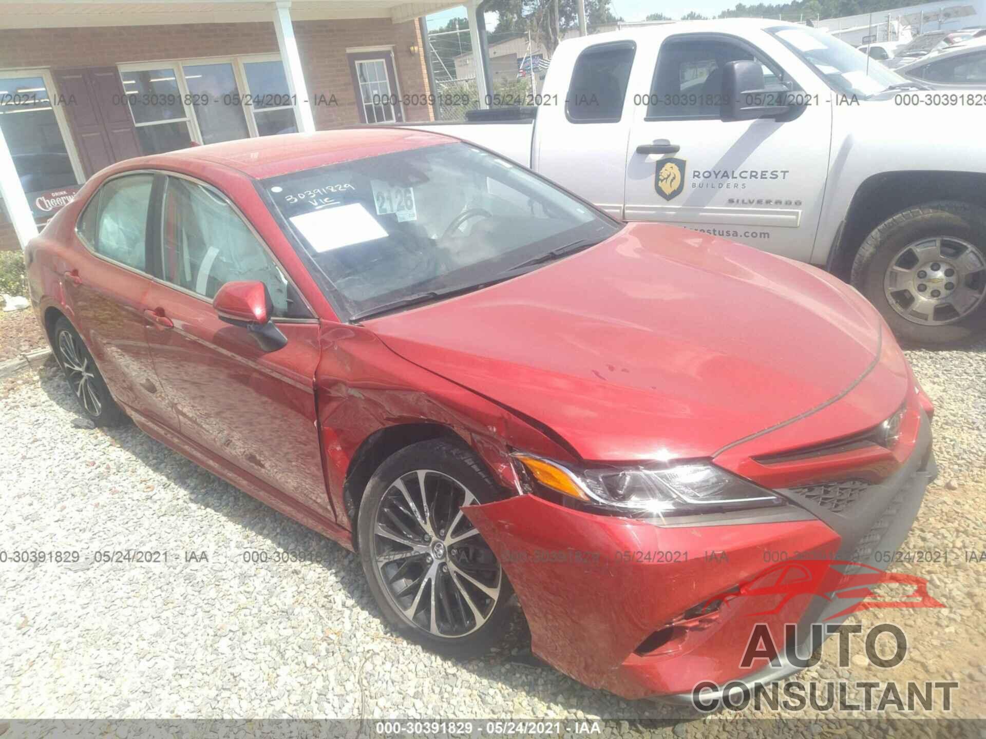 TOYOTA CAMRY 2019 - 4T1B11HK1KU281671