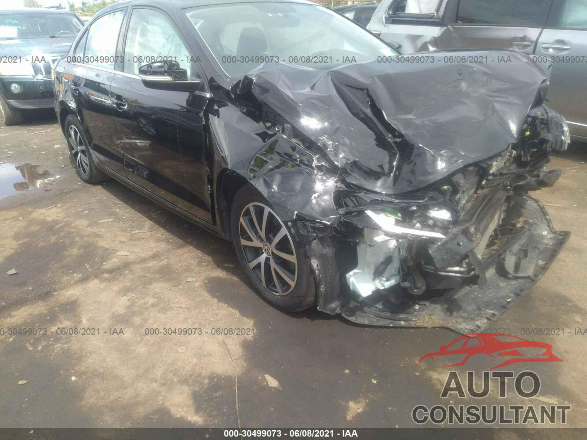 VOLKSWAGEN JETTA 2017 - 3VWB67AJ4HM268577