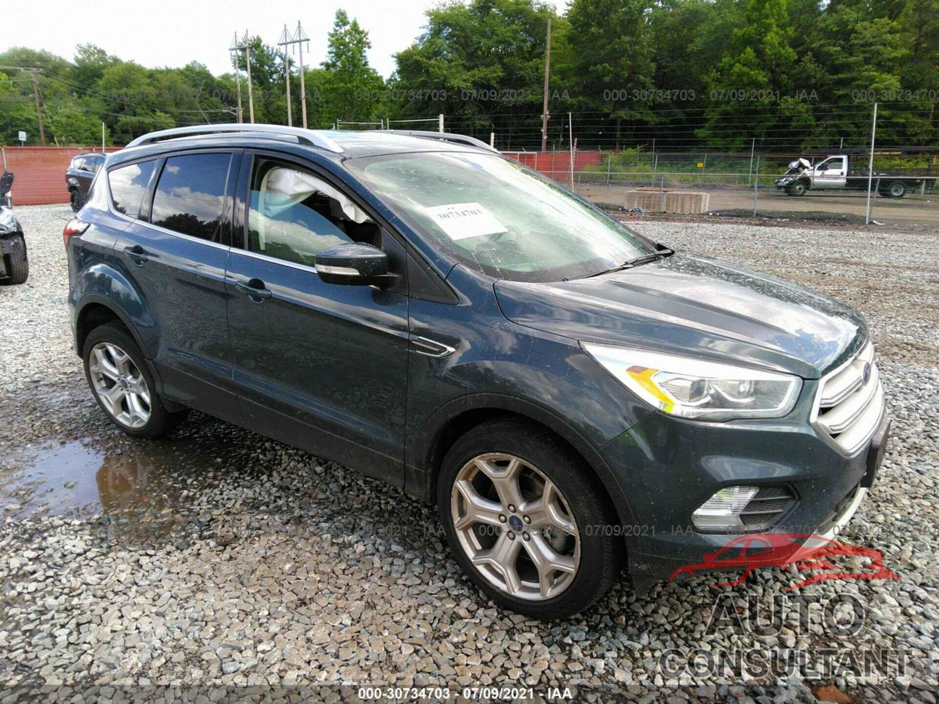 FORD ESCAPE 2019 - 1FMCU9J93KUC31307