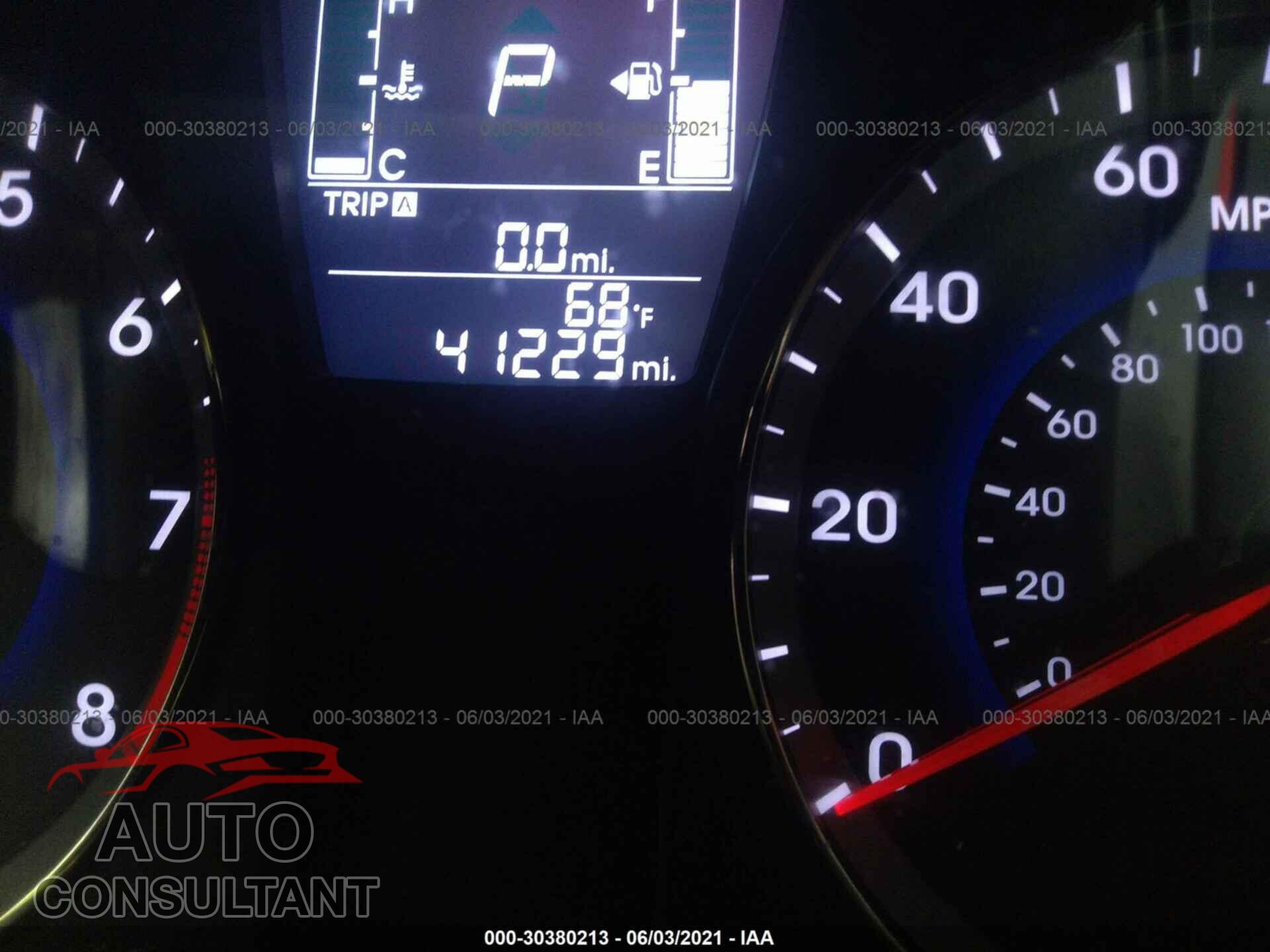 HYUNDAI ACCENT 2016 - KMHCT4AEXGU972757