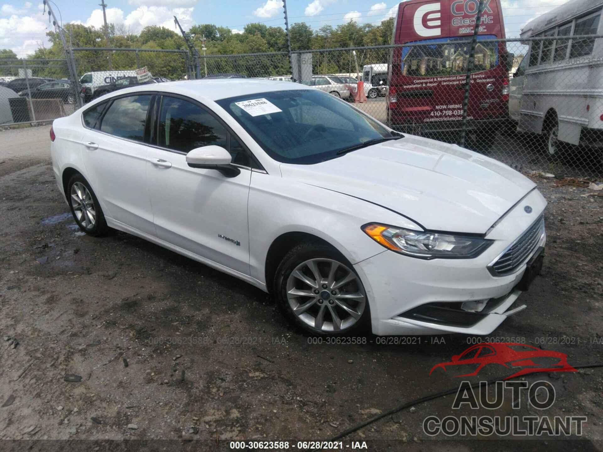 FORD FUSION 2017 - 3FA6P0LU1HR314522