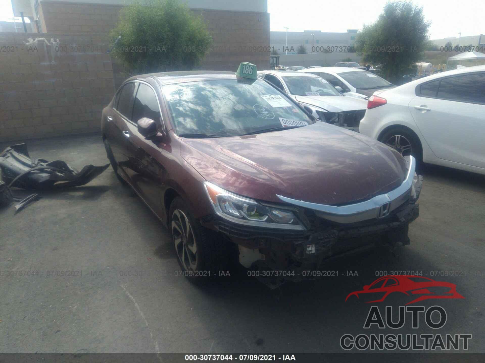 HONDA ACCORD SEDAN 2016 - 1HGCR2F82GA072805