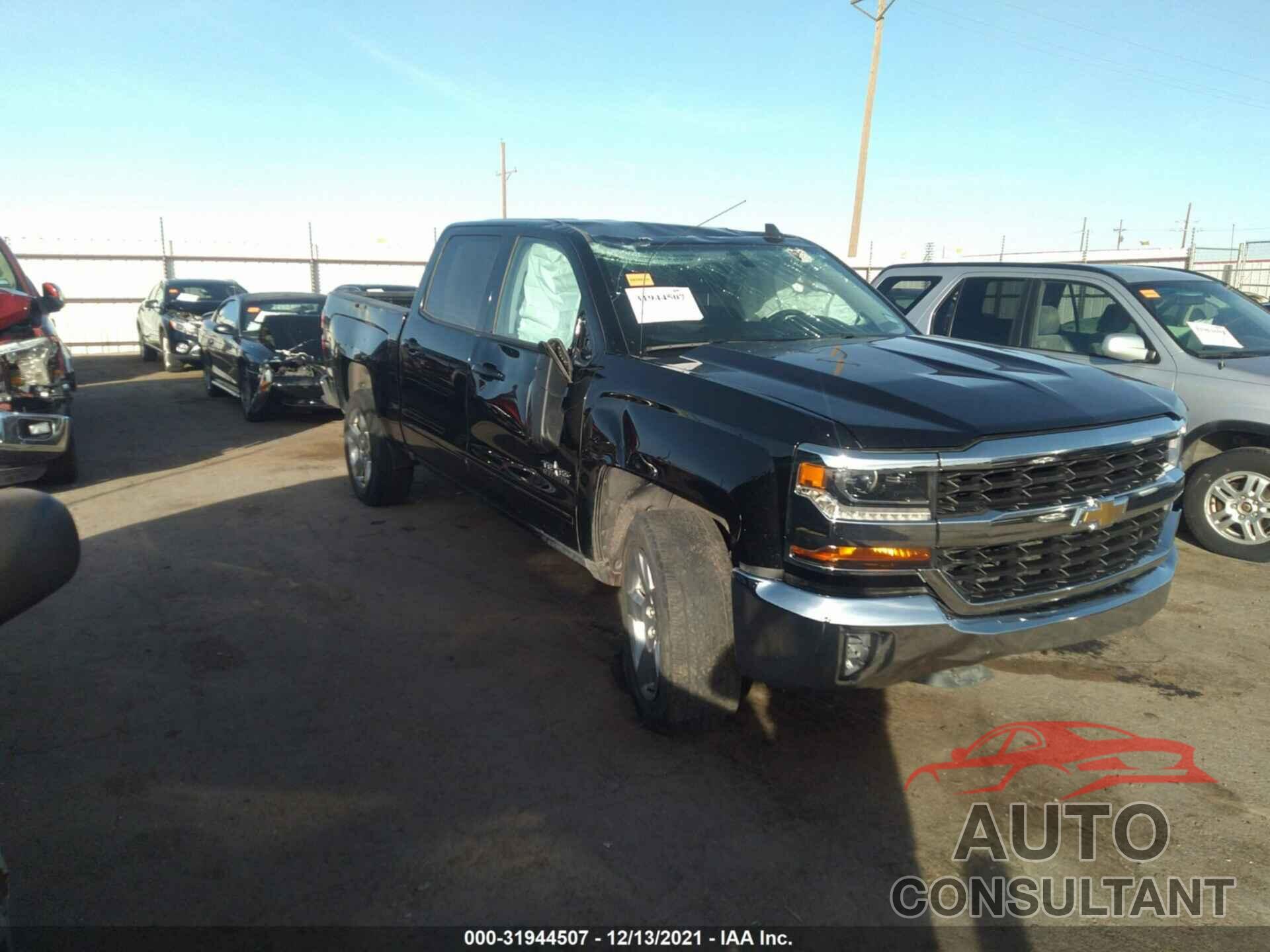 CHEVROLET SILVERADO 1500 2018 - 3GCPCREC6JG644208