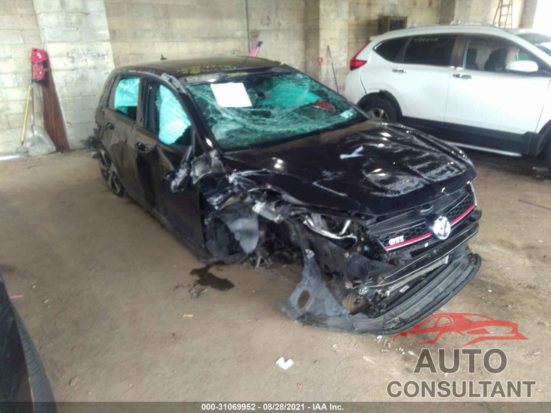 VOLKSWAGEN GOLF GTI 2016 - 3VW447AU0GM032502
