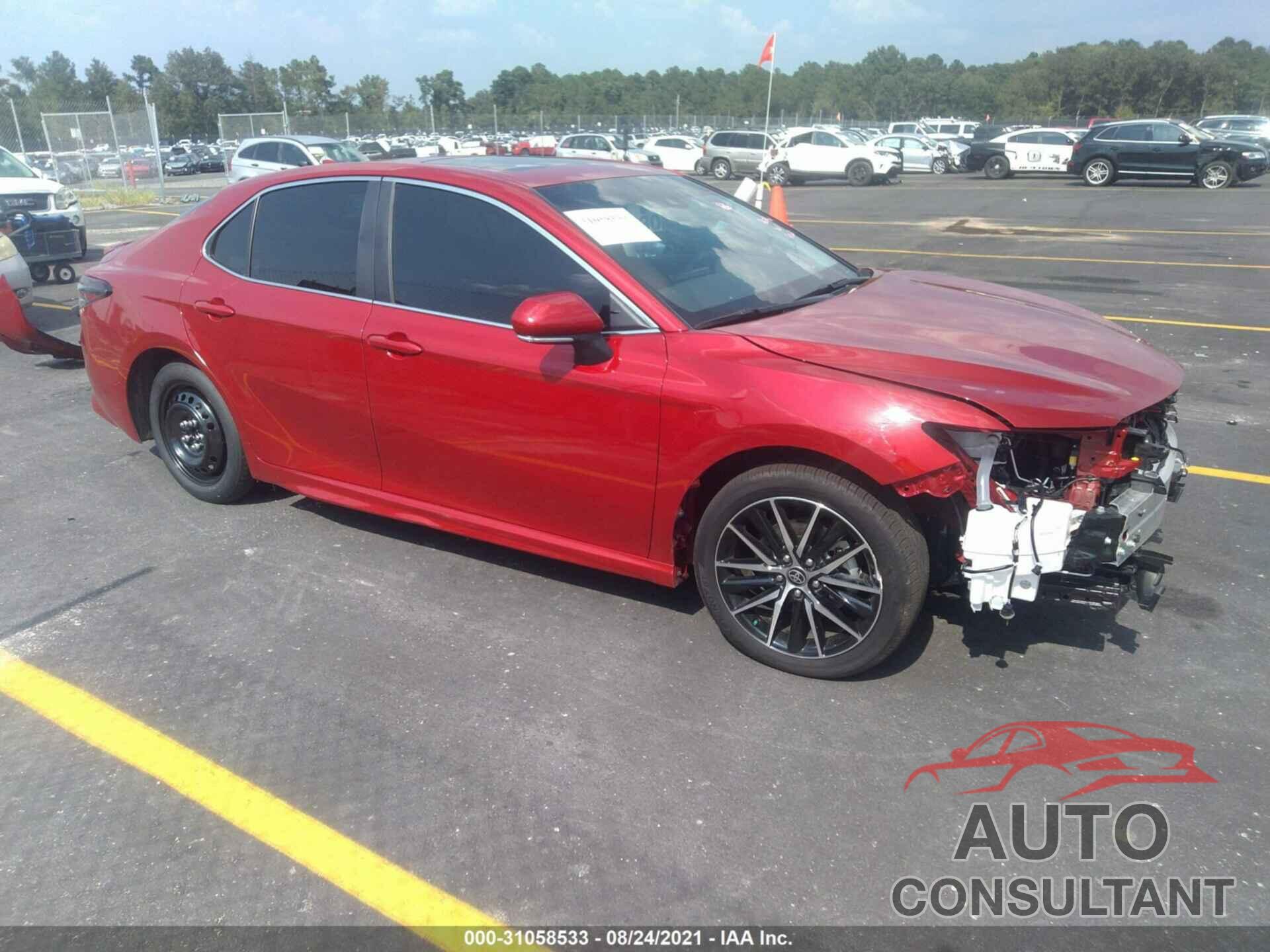 TOYOTA CAMRY 2021 - 4T1T11AK1MU434518