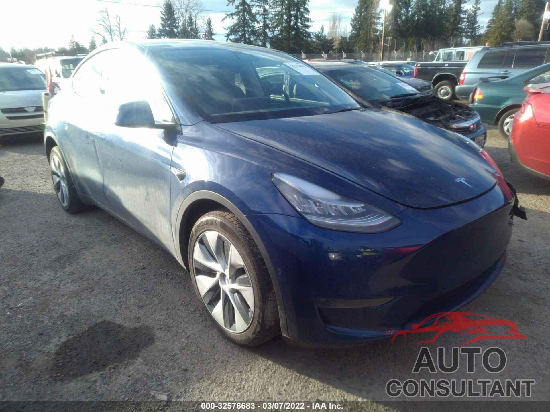 TESLA MODEL Y 2021 - 5YJYGDEE6MF081863