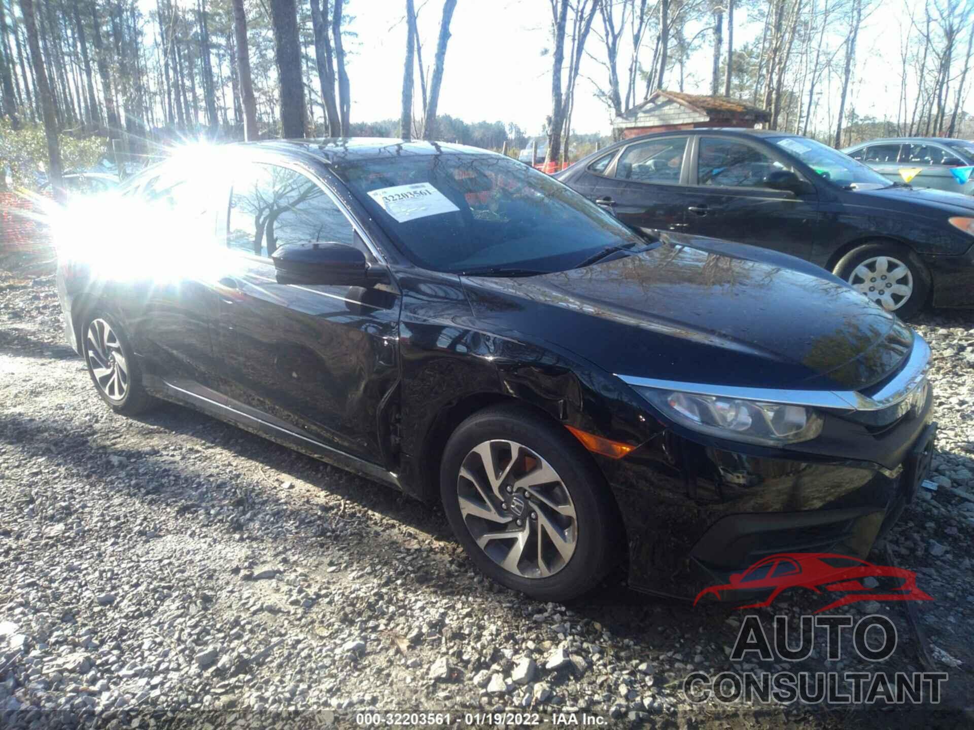 HONDA CIVIC SEDAN 2016 - 19XFC2F72GE032208