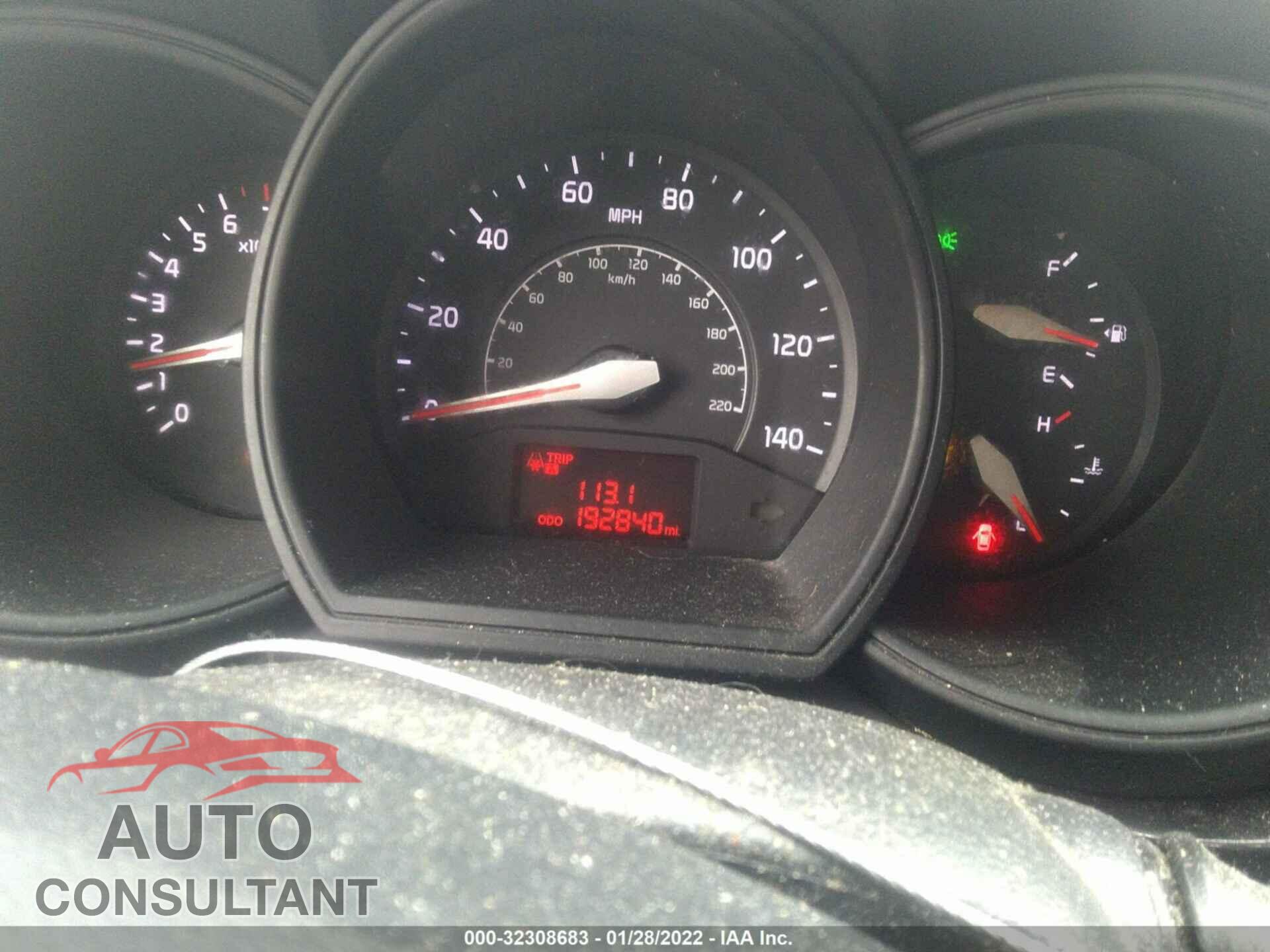 KIA RIO 2016 - KNADM4A30G6660176