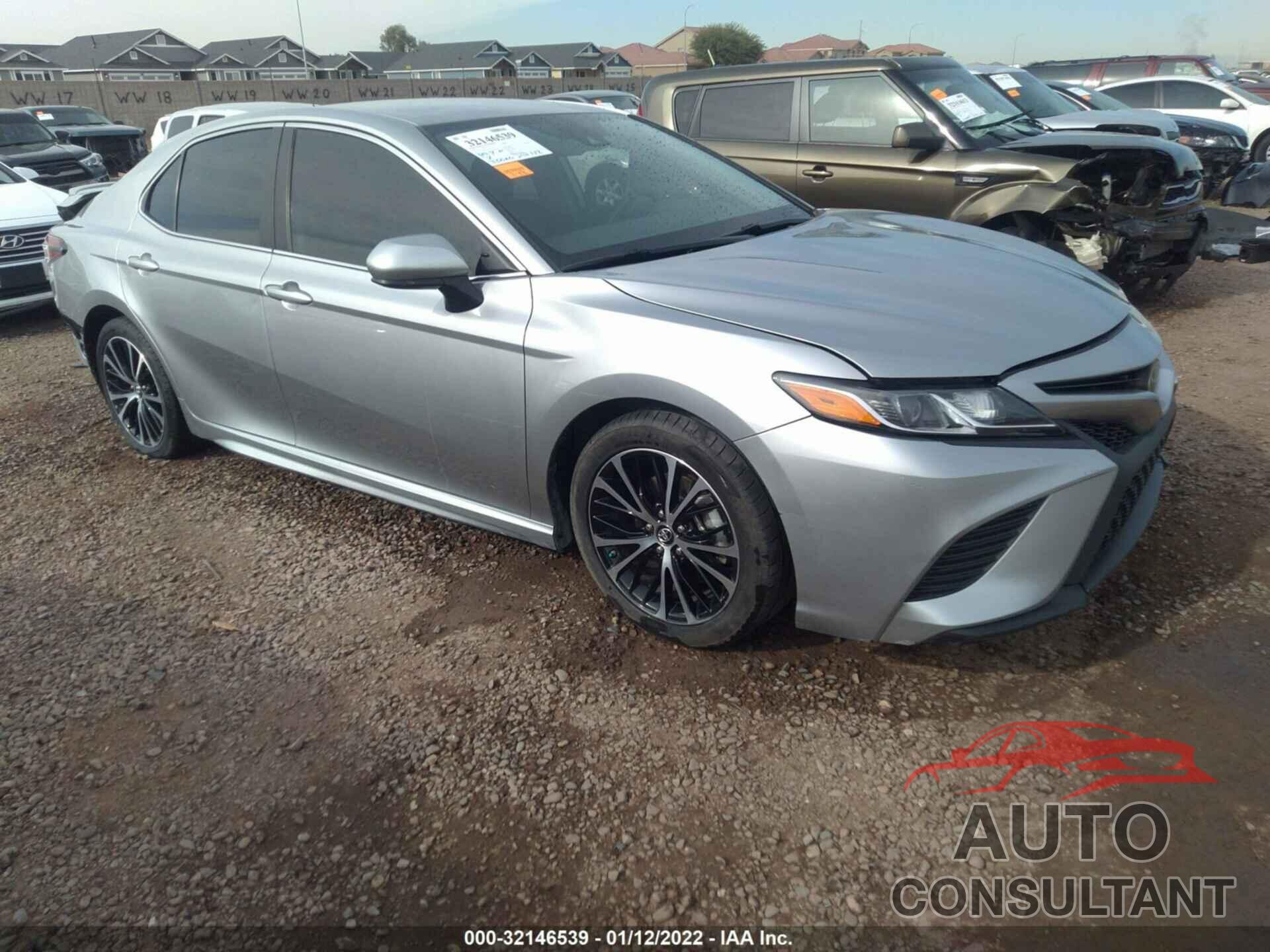 TOYOTA CAMRY 2019 - 4T1B11HK3KU835843