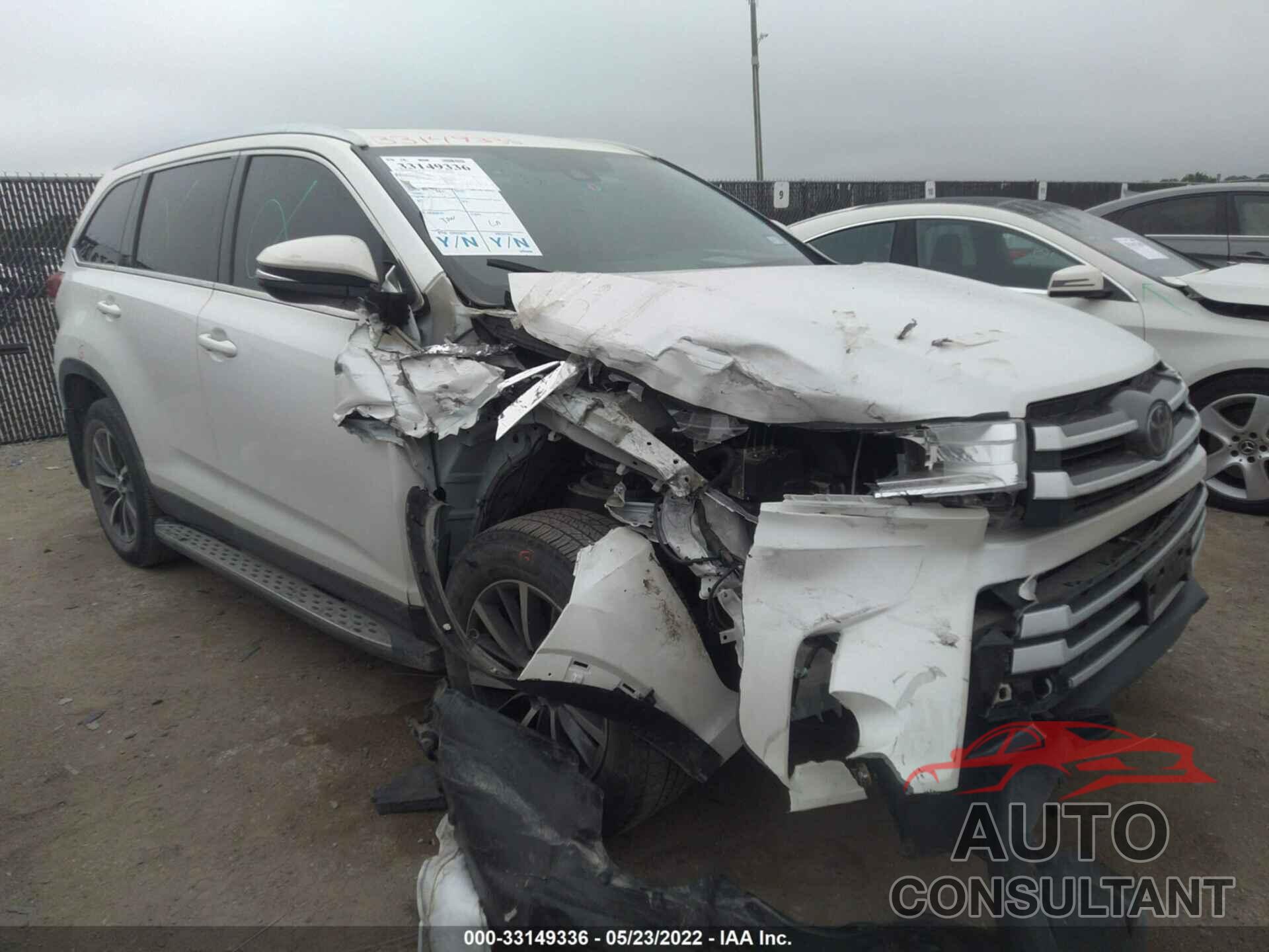 TOYOTA HIGHLANDER 2019 - 5TDKZRFH1KS301781