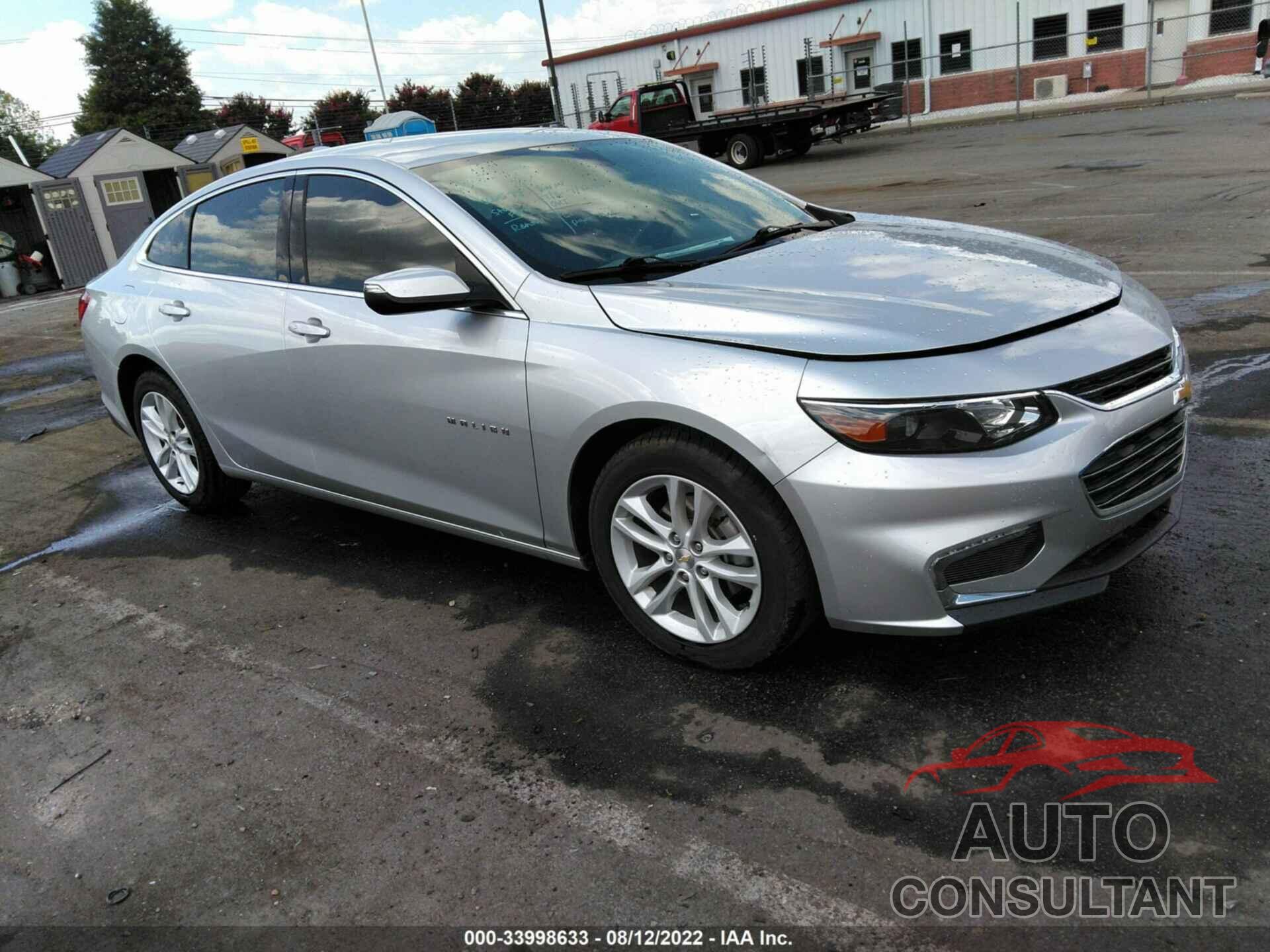 CHEVROLET MALIBU 2018 - 1G1ZD5ST8JF195689