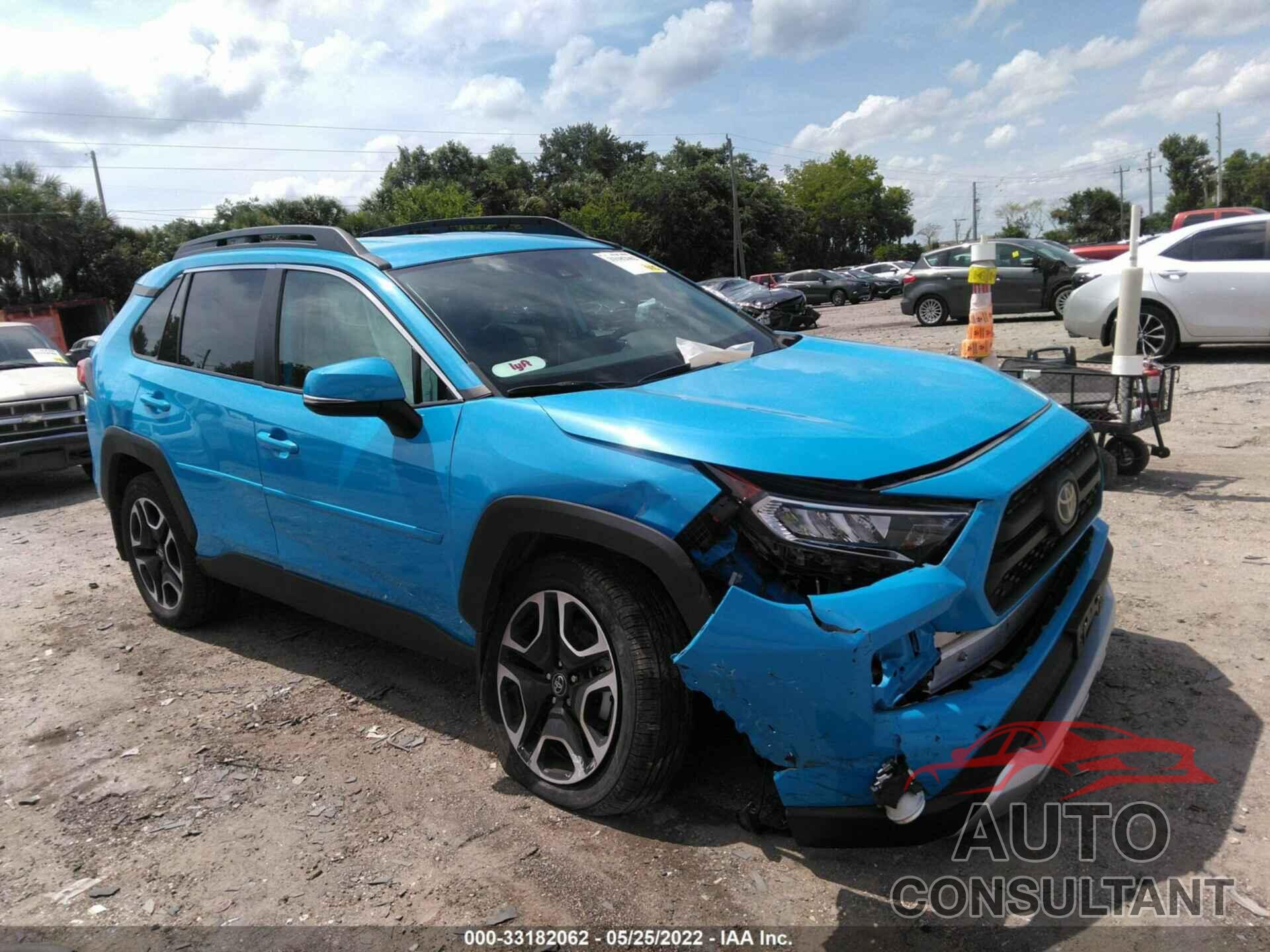 TOYOTA RAV4 2020 - 2T3J1RFV3LC085605