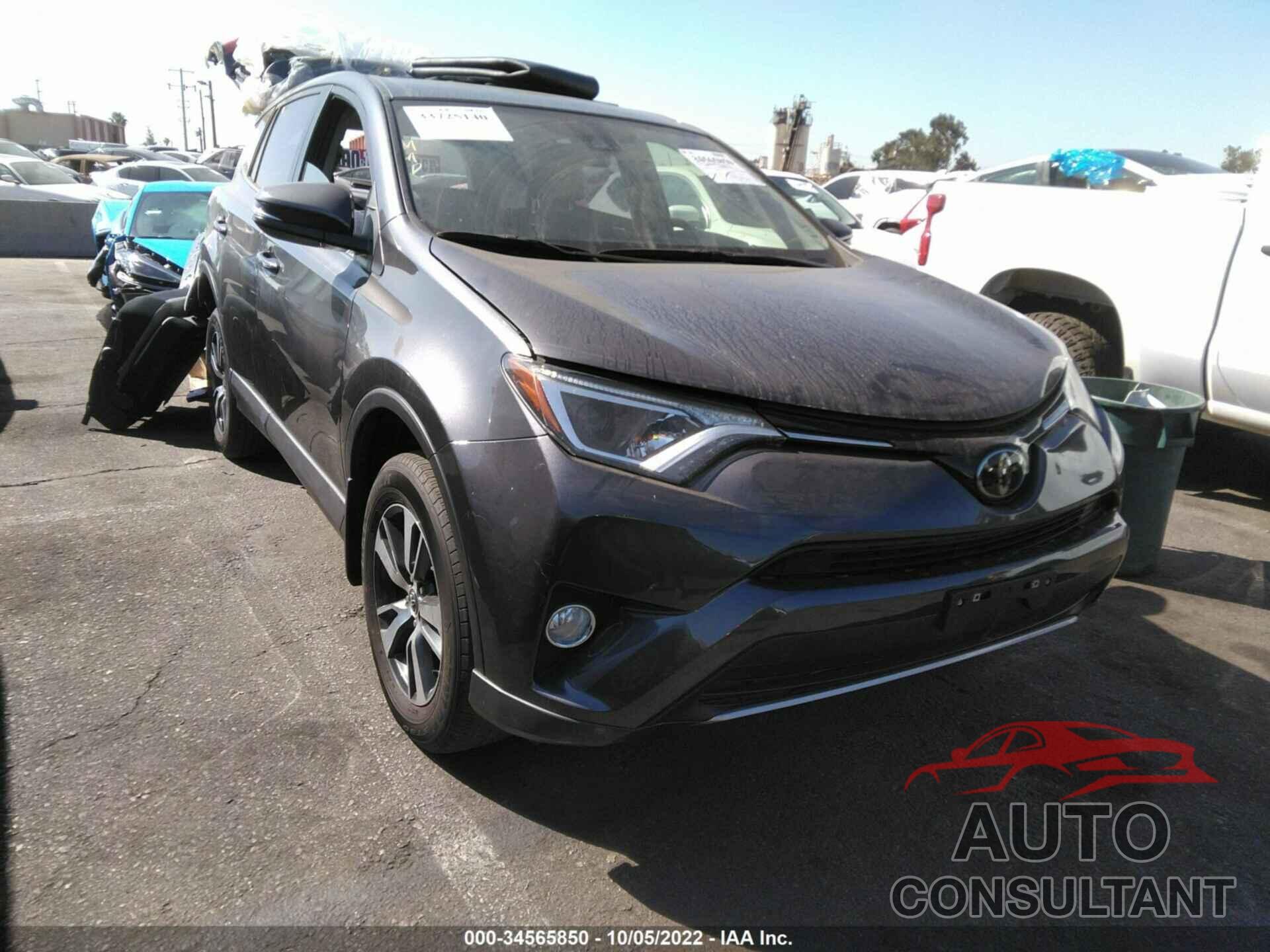 TOYOTA RAV4 2018 - JTMWFREV4JJ740986