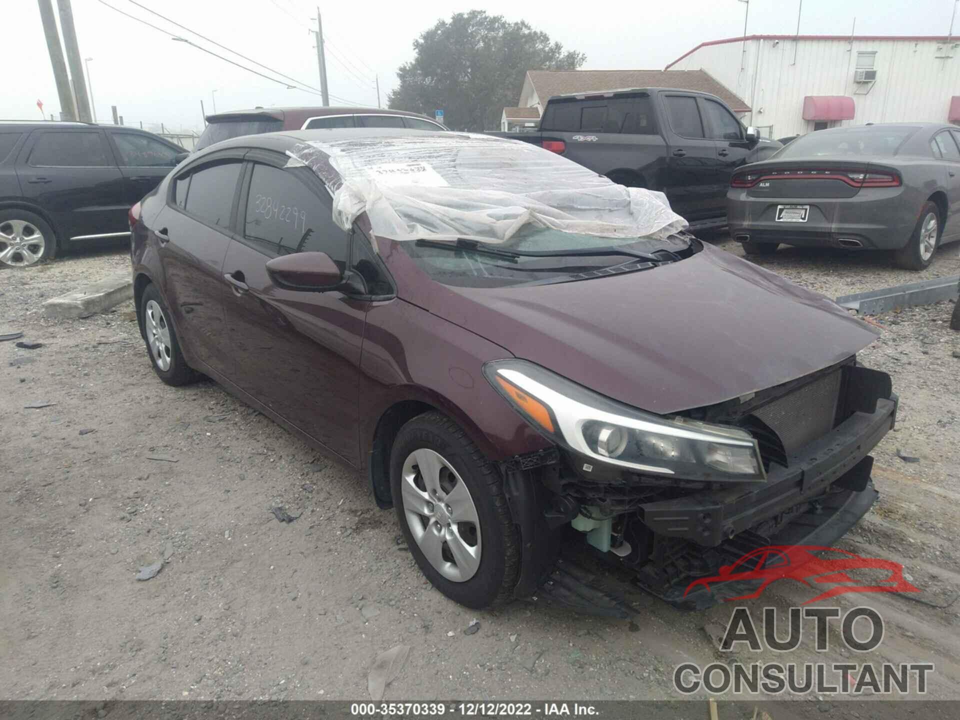 KIA FORTE 2017 - 3KPFK4A70HE051217