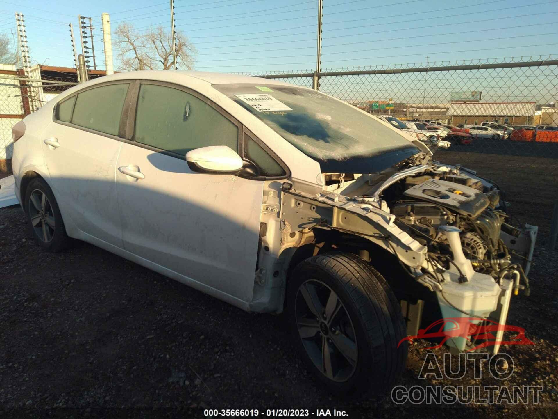 KIA FORTE 2018 - 3KPFL4A77JE212374