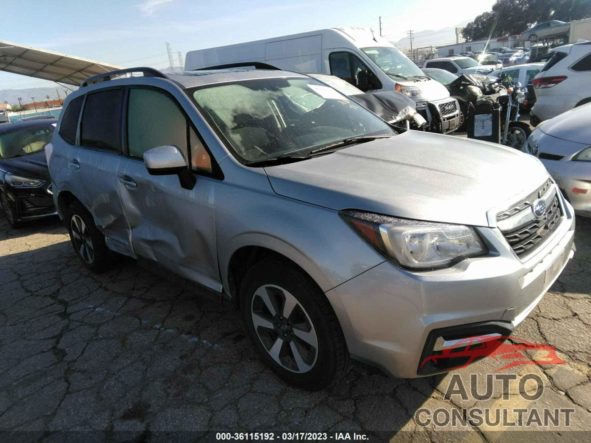 SUBARU FORESTER 2018 - JF2SJAEC5JH447605