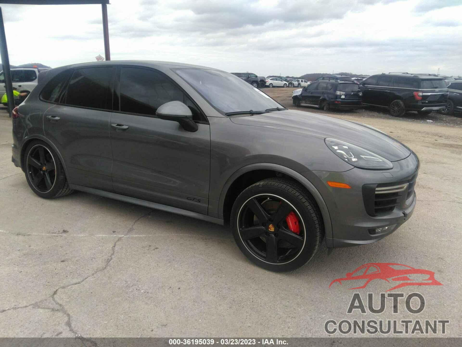 PORSCHE CAYENNE 2017 - WP1AD2A20HLA81398