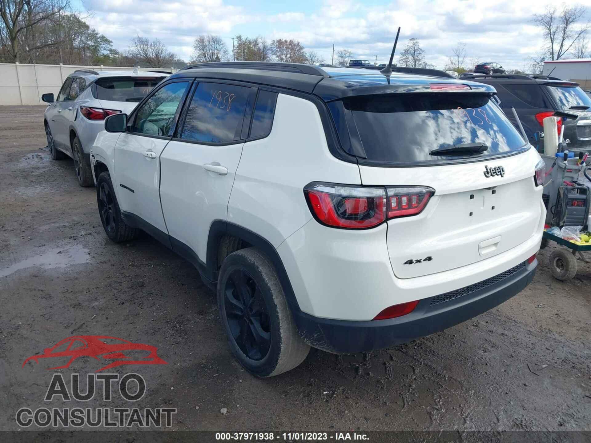 JEEP COMPASS 2018 - 3C4NJDBB1JT298748