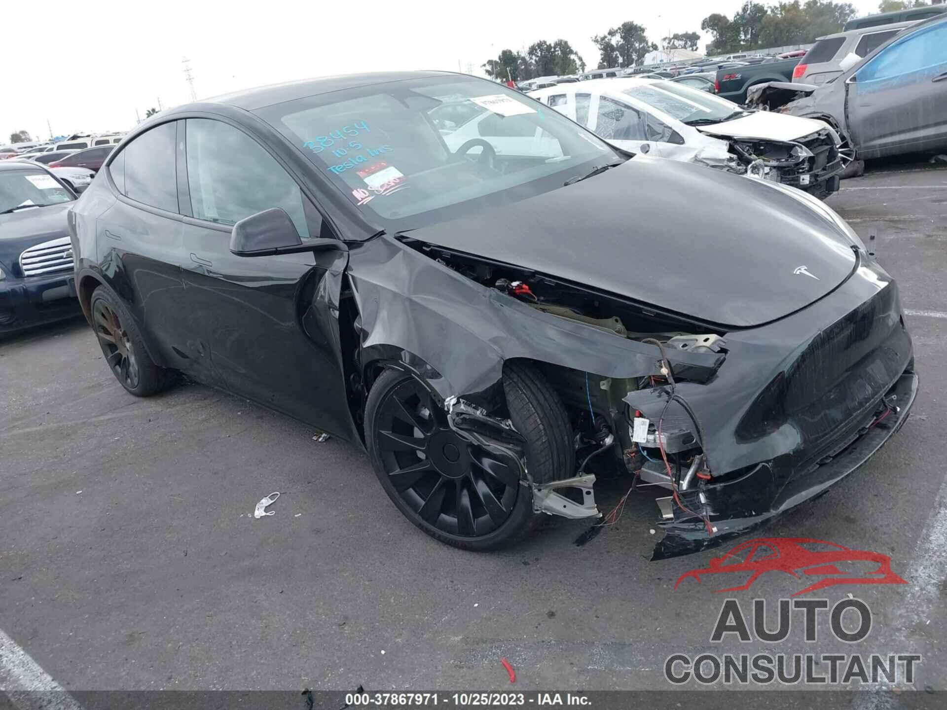 TESLA MODEL Y 2023 - 7SAYGDEE8PA169186