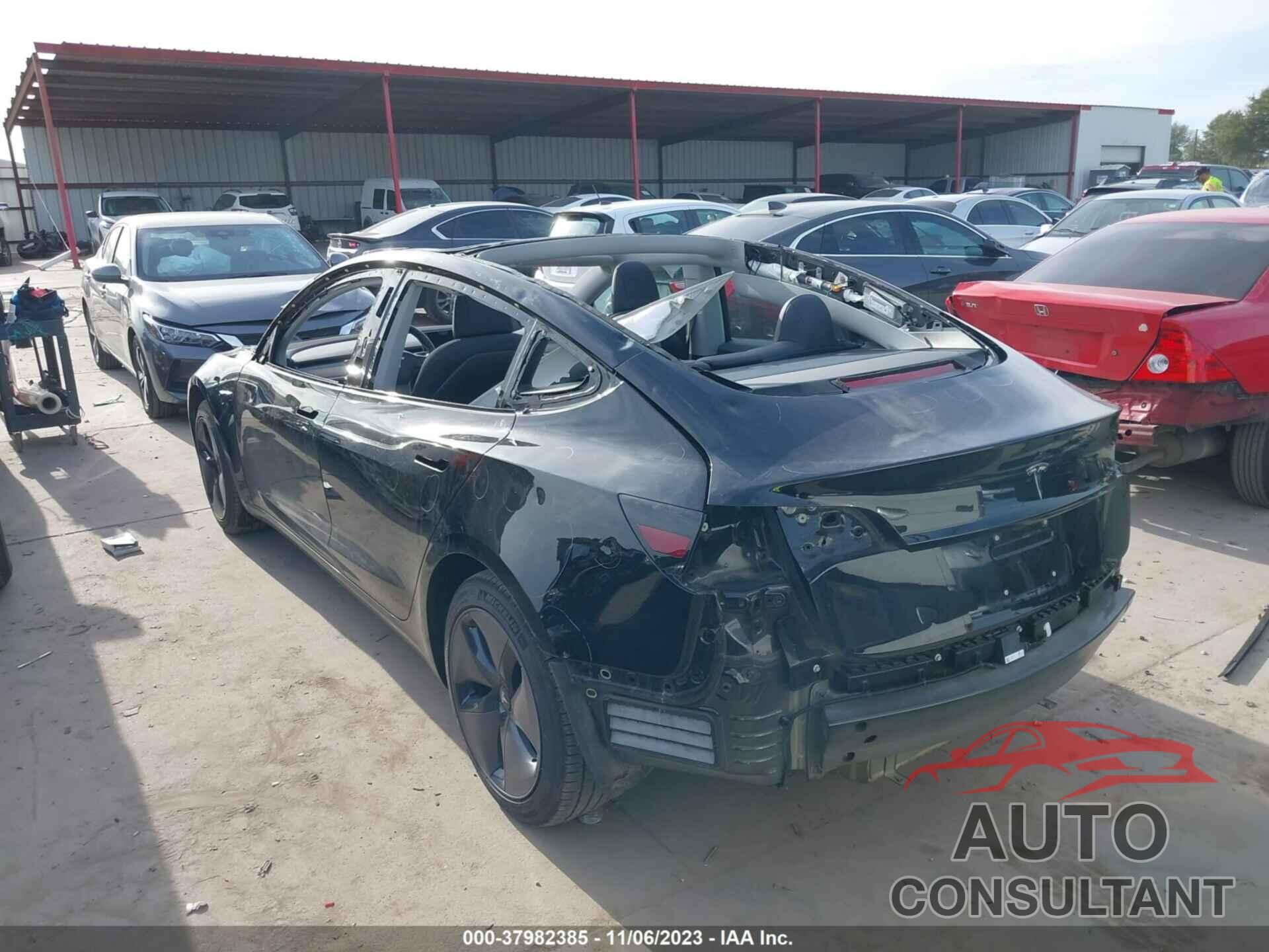 TESLA MODEL 3 2018 - 5YJ3E1EAXJF033046