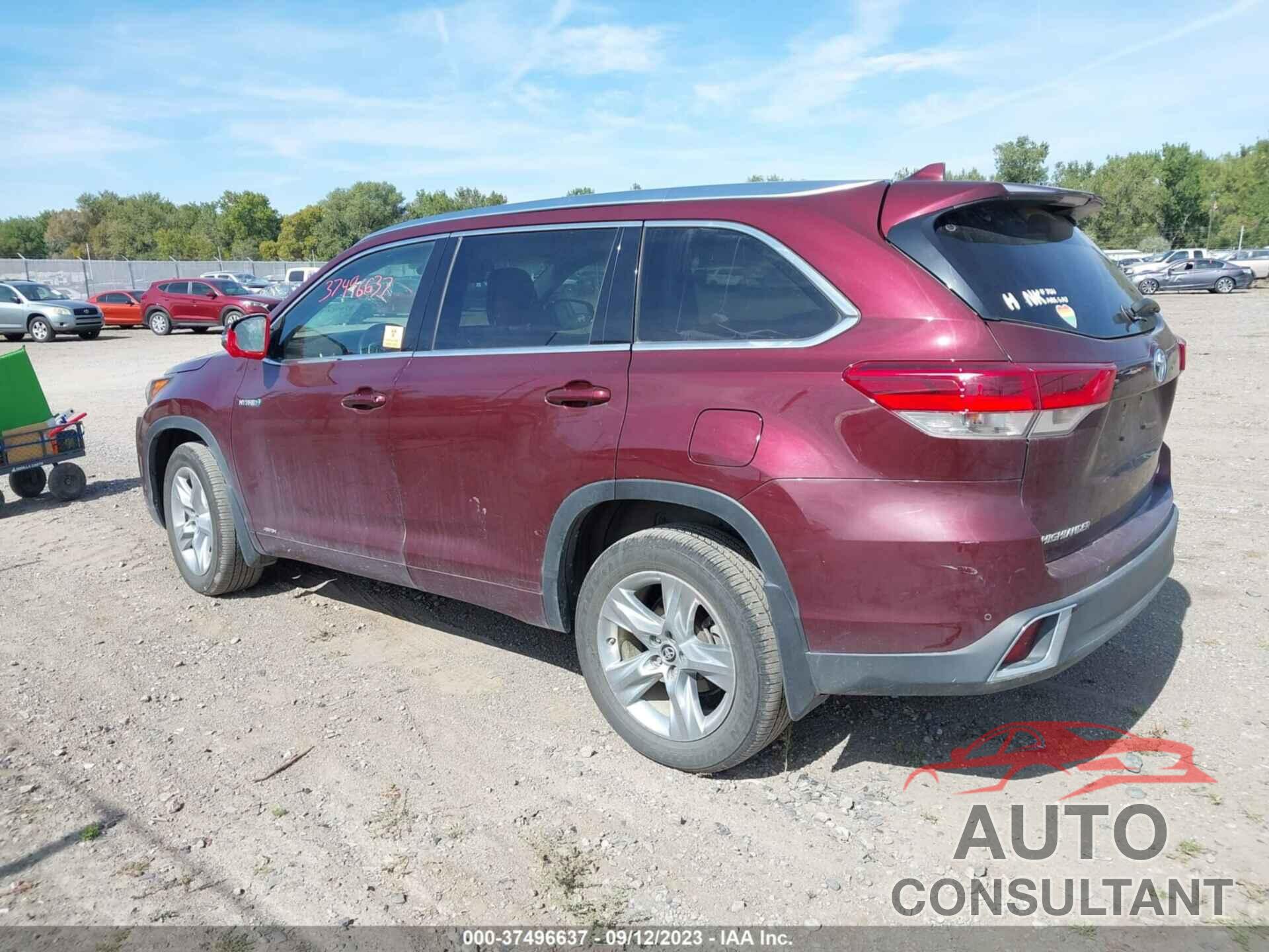 TOYOTA HIGHLANDER HYBRID 2018 - 5TDDGRFH1JS037037