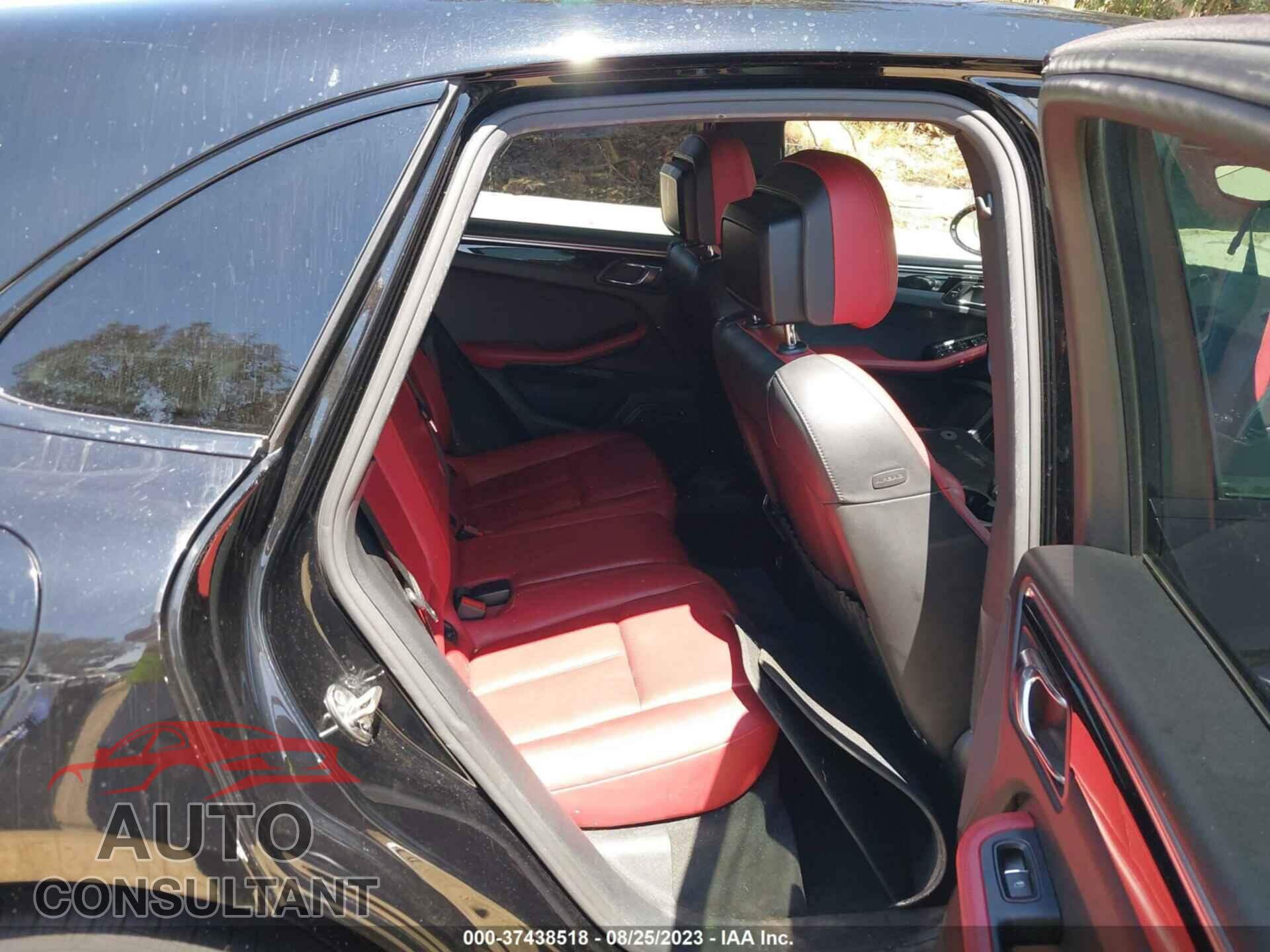 PORSCHE MACAN 2017 - WP1AB2A5XHLB14861