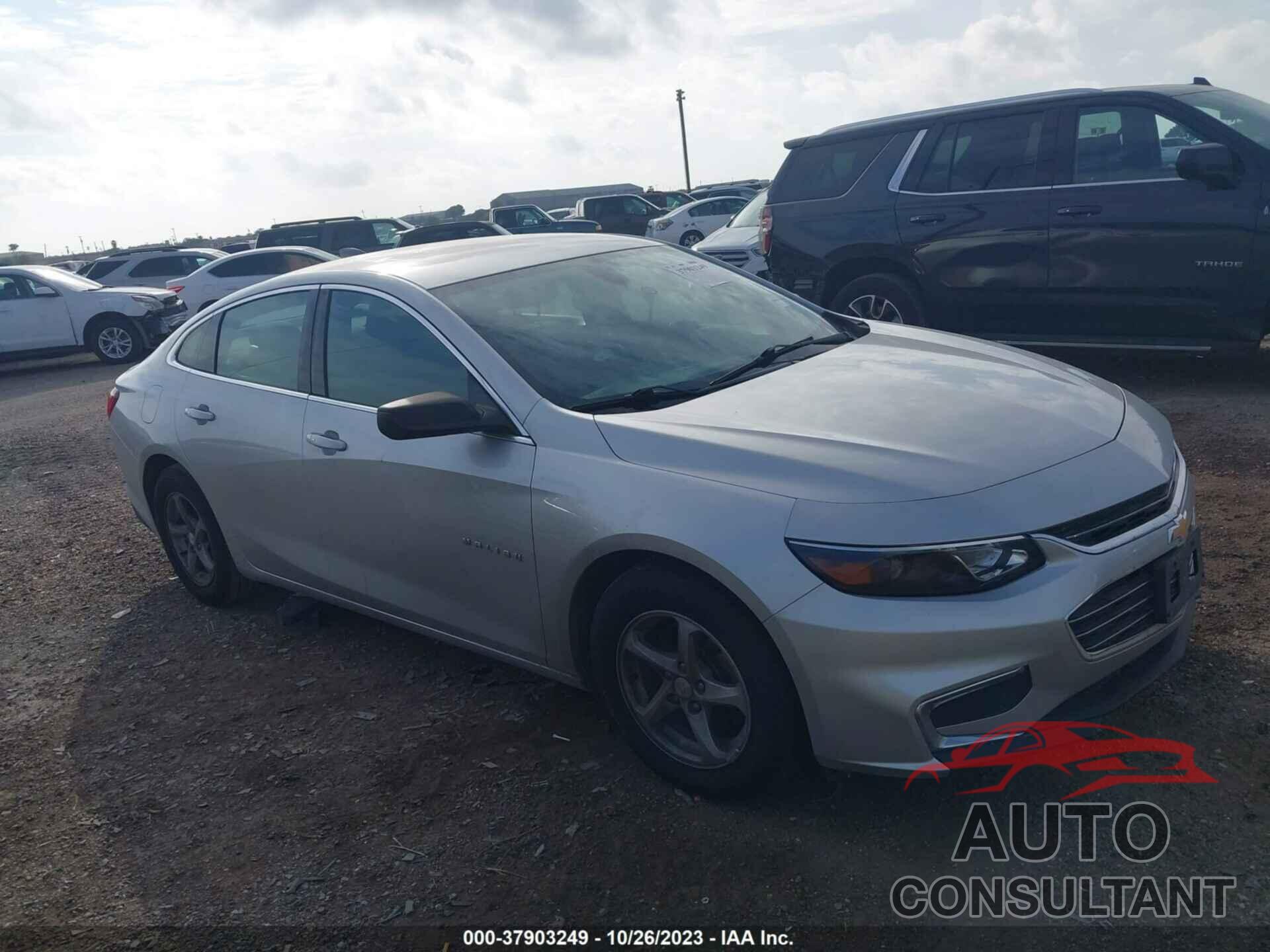CHEVROLET MALIBU 2017 - 1G1ZB5ST4HF277192