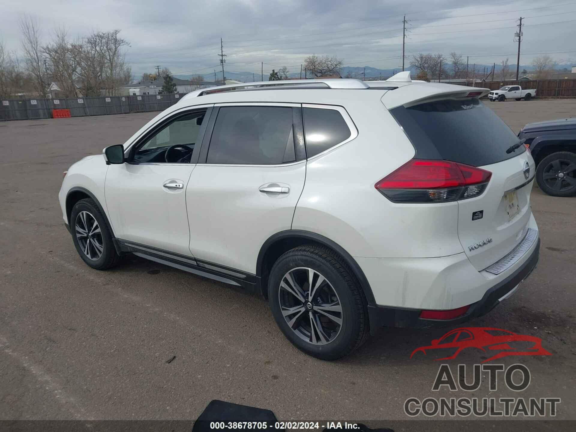 NISSAN ROGUE 2017 - JN8AT2MV2HW277193