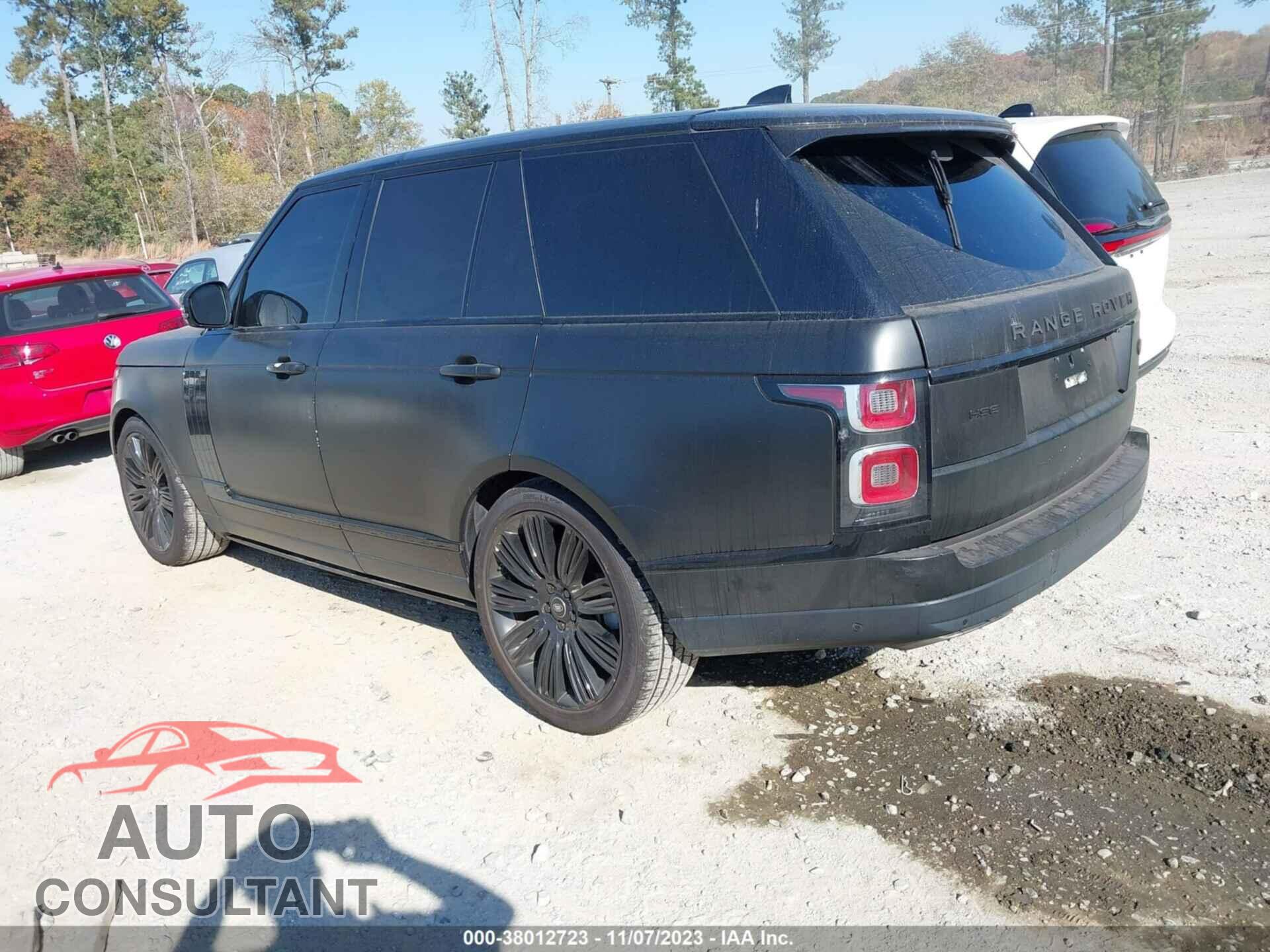 LAND ROVER RANGE ROVER 2018 - SALGS2SV8JA388256